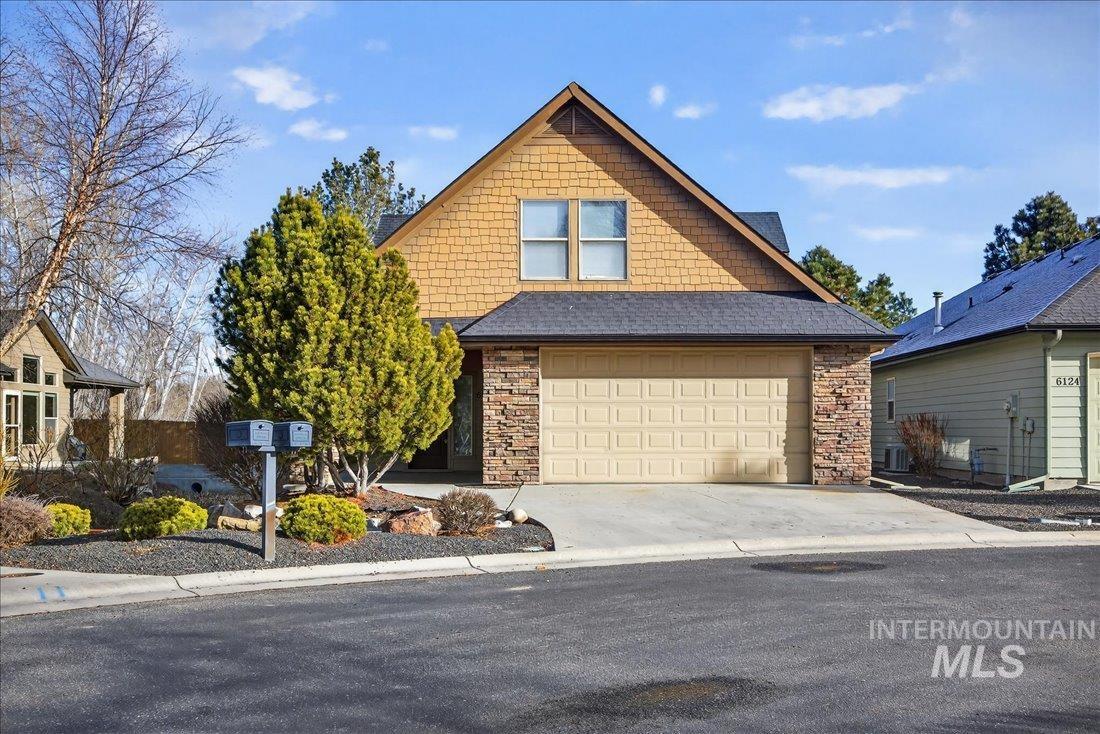 6131 N Hazelbrook Ln, Garden City, Idaho 83714, 3 Bedrooms, 2.5 Bathrooms, Residential For Sale, Price $524,900, 98975591