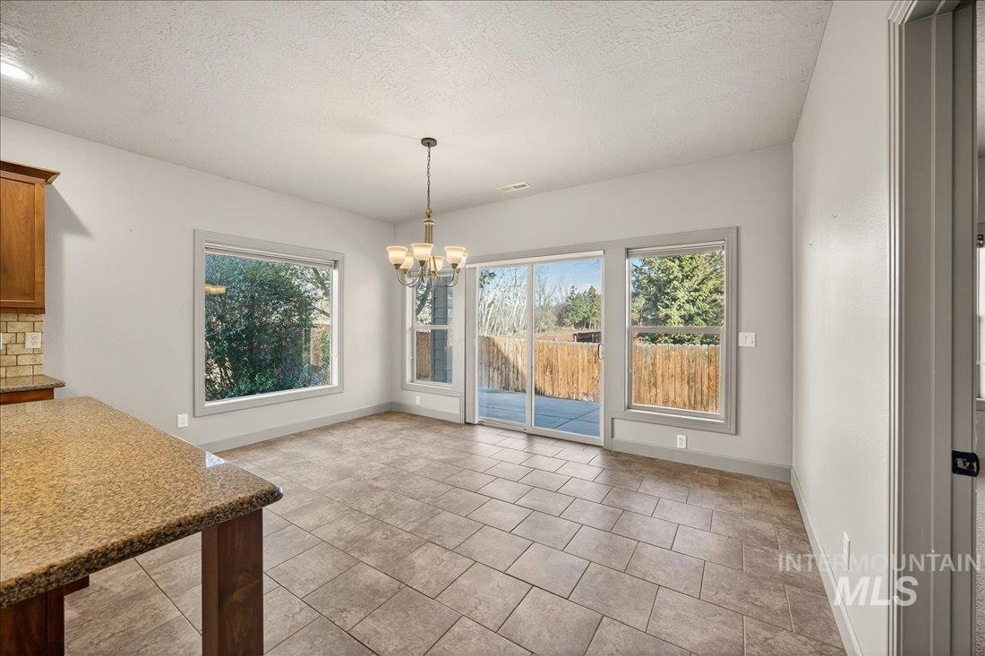6131 N Hazelbrook Ln, Garden City, Idaho 83714, 3 Bedrooms, 2.5 Bathrooms, Residential For Sale, Price $524,900, 98975591