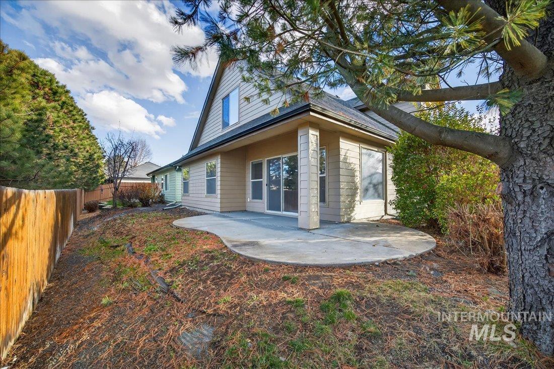 6131 N Hazelbrook Ln, Garden City, Idaho 83714, 3 Bedrooms, 2.5 Bathrooms, Residential For Sale, Price $524,900, 98975591