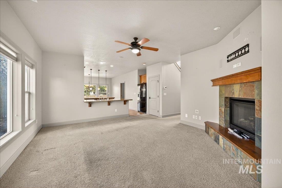 6131 N Hazelbrook Ln, Garden City, Idaho 83714, 3 Bedrooms, 2.5 Bathrooms, Residential For Sale, Price $569,000,MLS 98975591