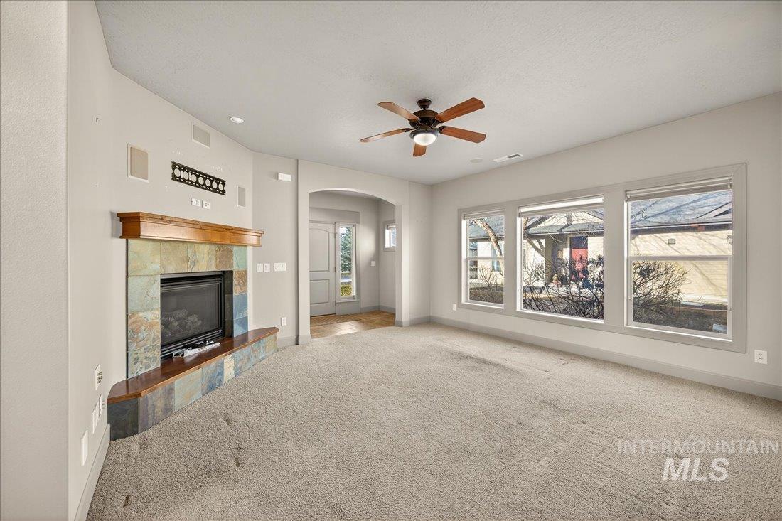 6131 N Hazelbrook Ln, Garden City, Idaho 83714, 3 Bedrooms, 2.5 Bathrooms, Residential For Sale, Price $569,000,MLS 98975591