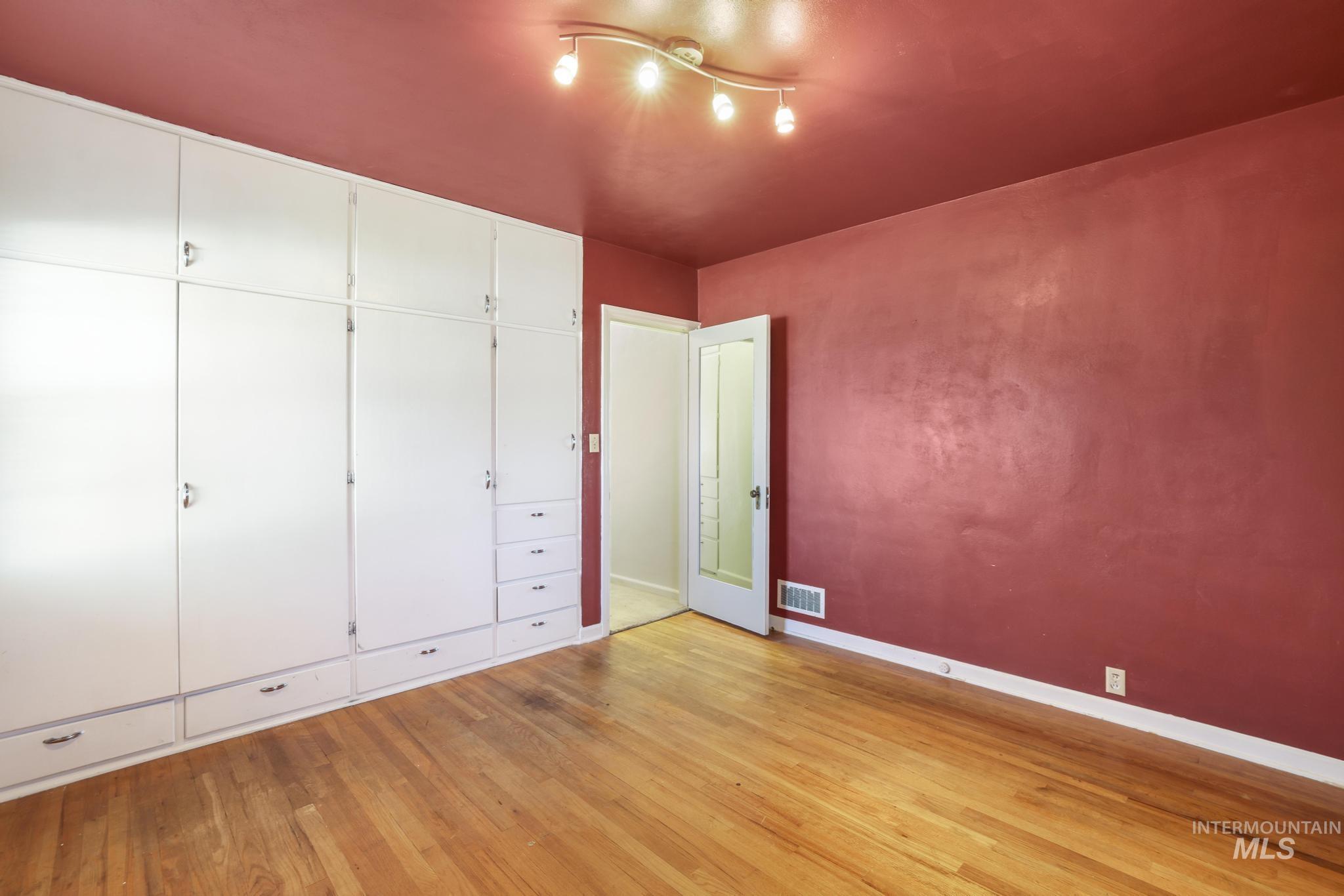 520 E Ave. A, Jerome, Idaho 83338, 4 Bedrooms, 2 Bathrooms, Residential For Sale, Price $339,900,MLS 98975592