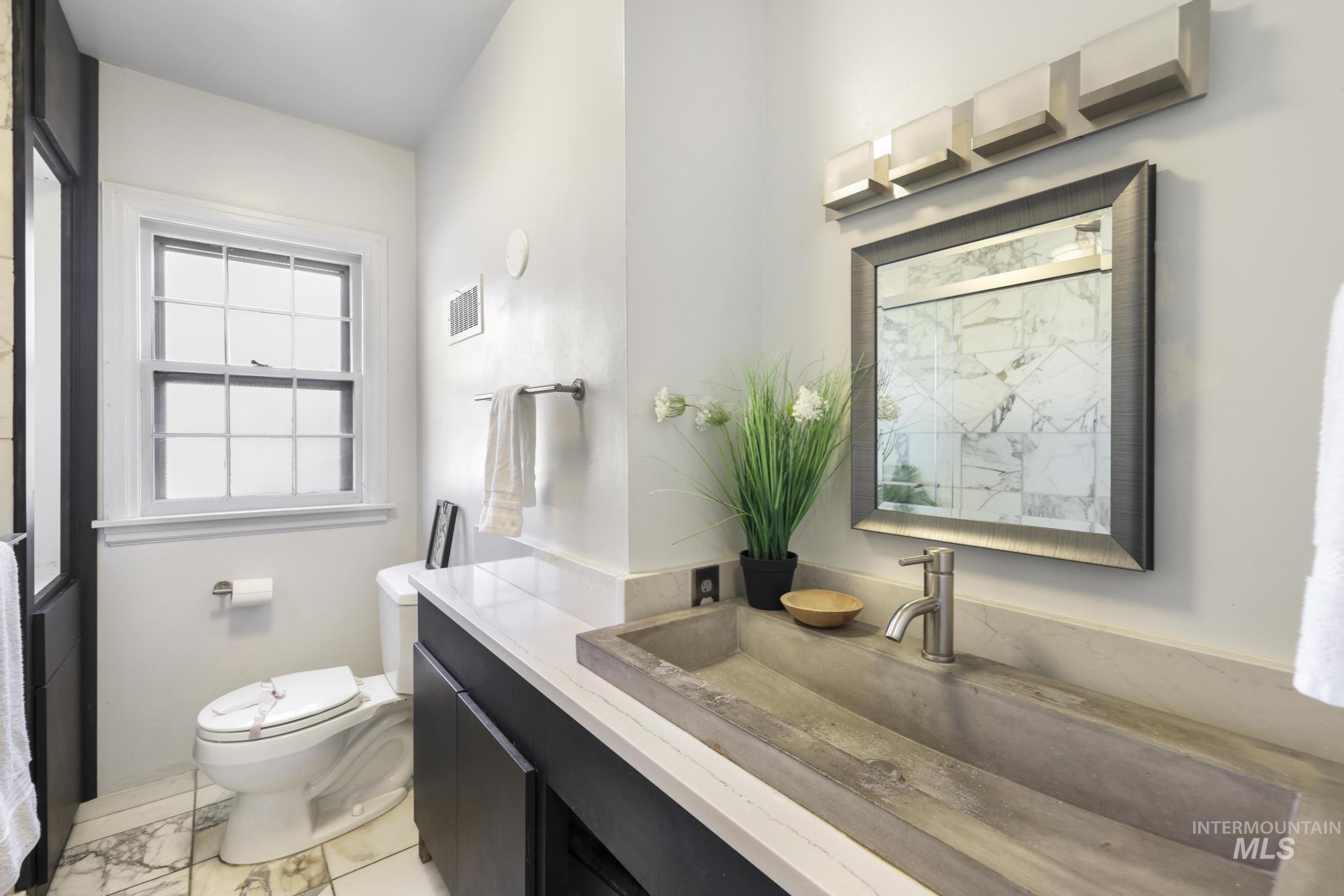 520 E Ave. A, Jerome, Idaho 83338, 4 Bedrooms, 2 Bathrooms, Residential For Sale, Price $339,900,MLS 98975592