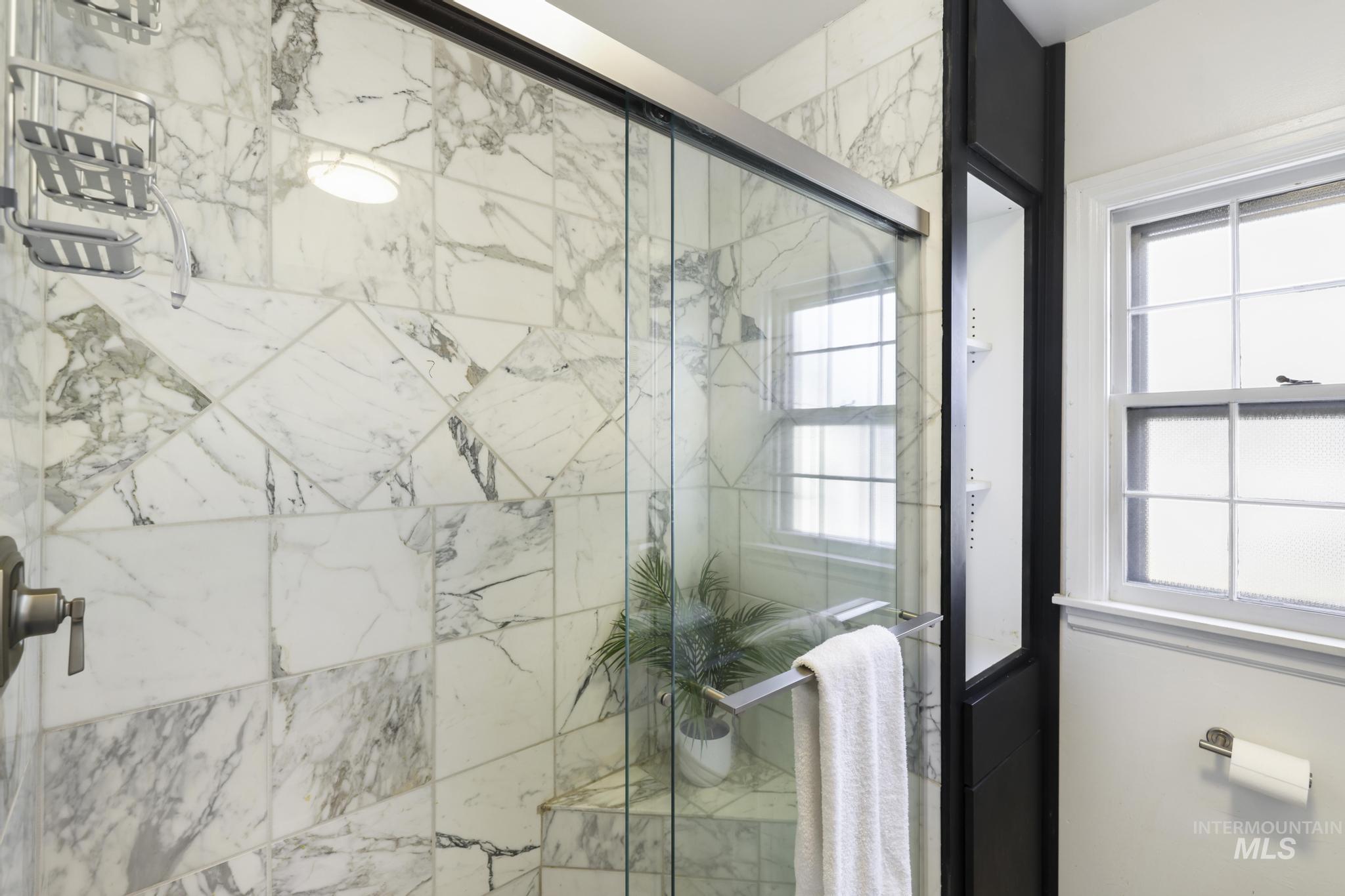 520 E Ave. A, Jerome, Idaho 83338, 4 Bedrooms, 2 Bathrooms, Residential For Sale, Price $339,900,MLS 98975592