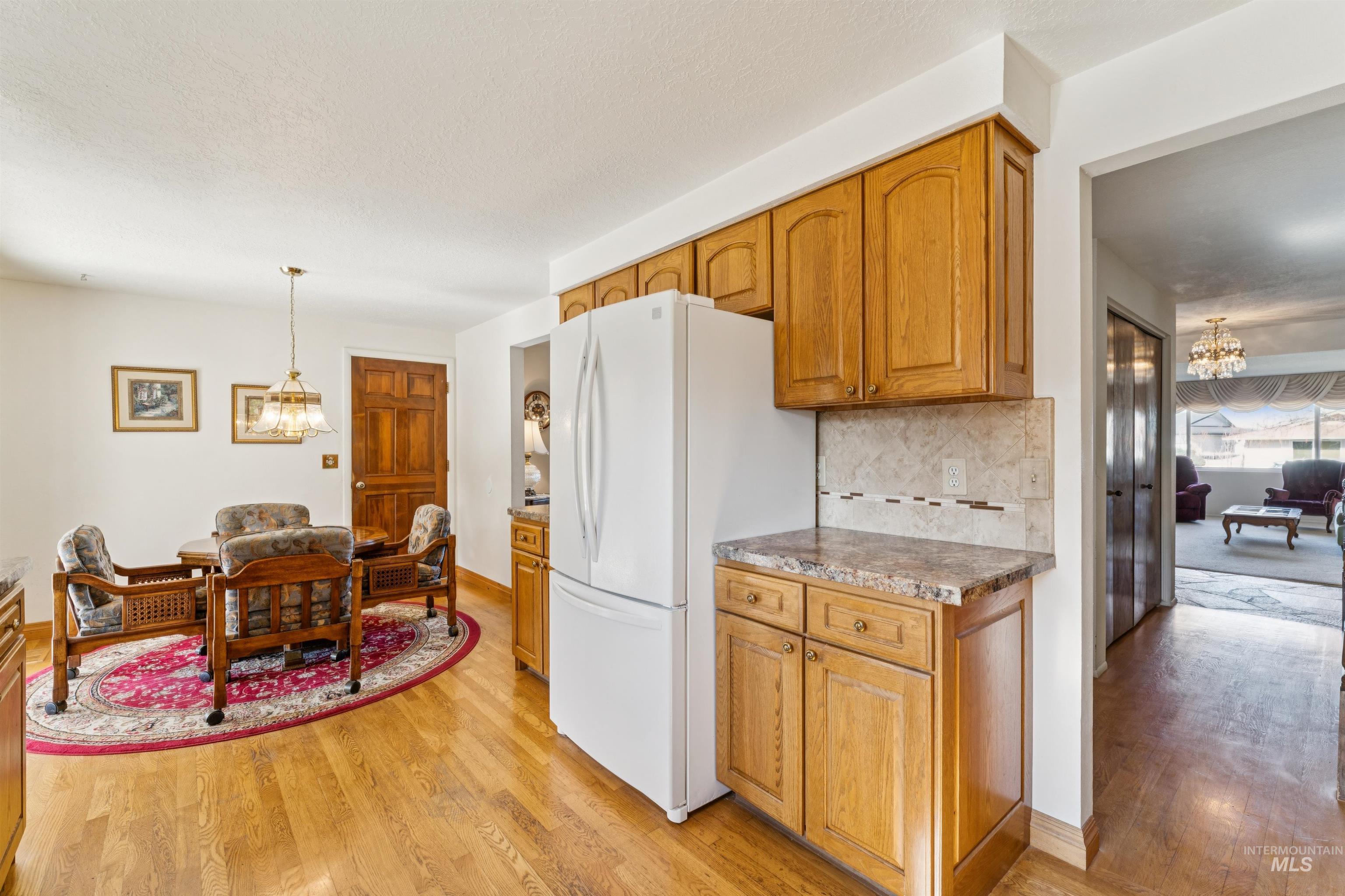 5754 N Marcliffe Ave, Boise, Idaho 83704, 5 Bedrooms, 3 Bathrooms, Residential For Sale, Price $549,900,MLS 98975593