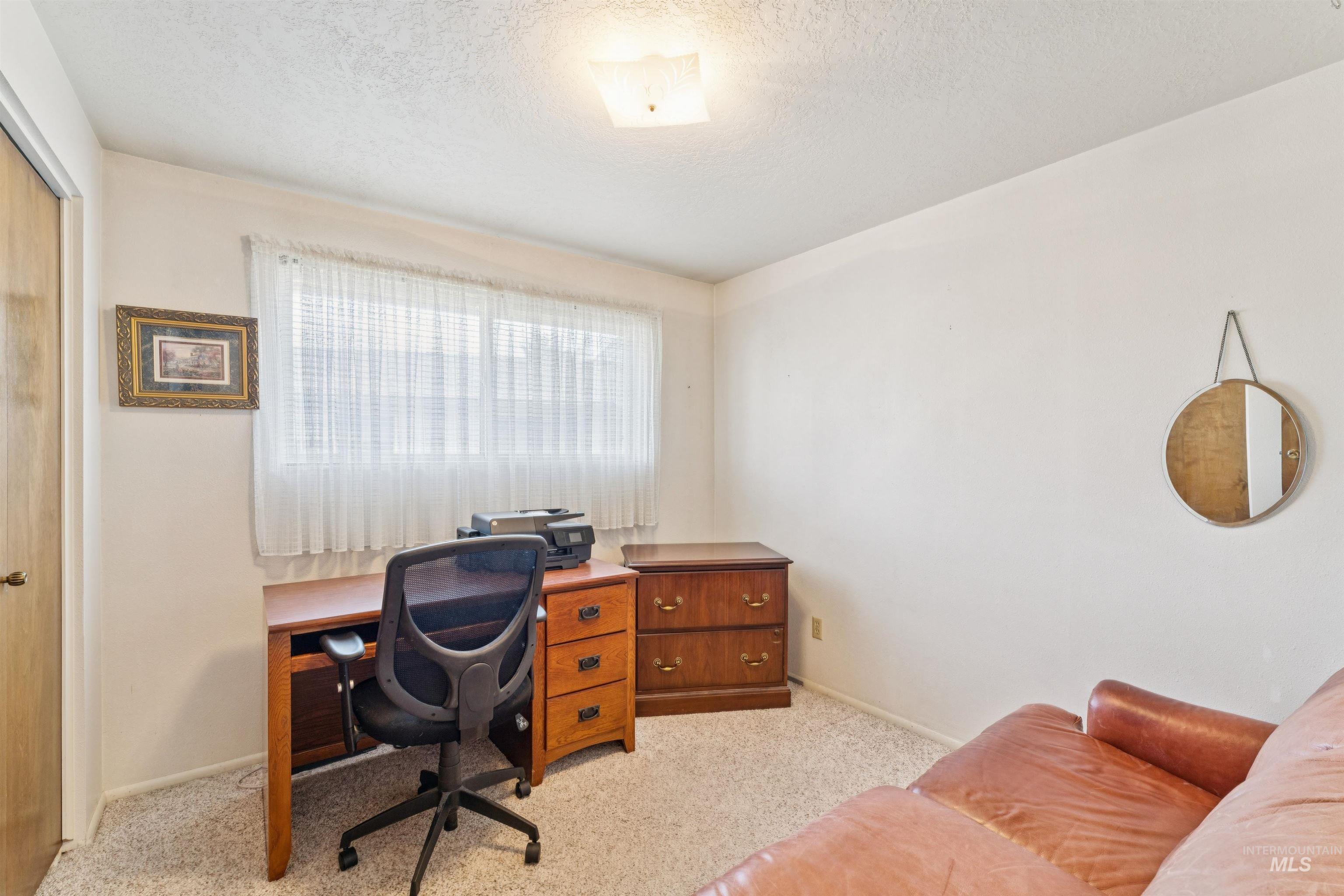 5754 N Marcliffe Ave, Boise, Idaho 83704, 5 Bedrooms, 3 Bathrooms, Residential For Sale, Price $549,900,MLS 98975593