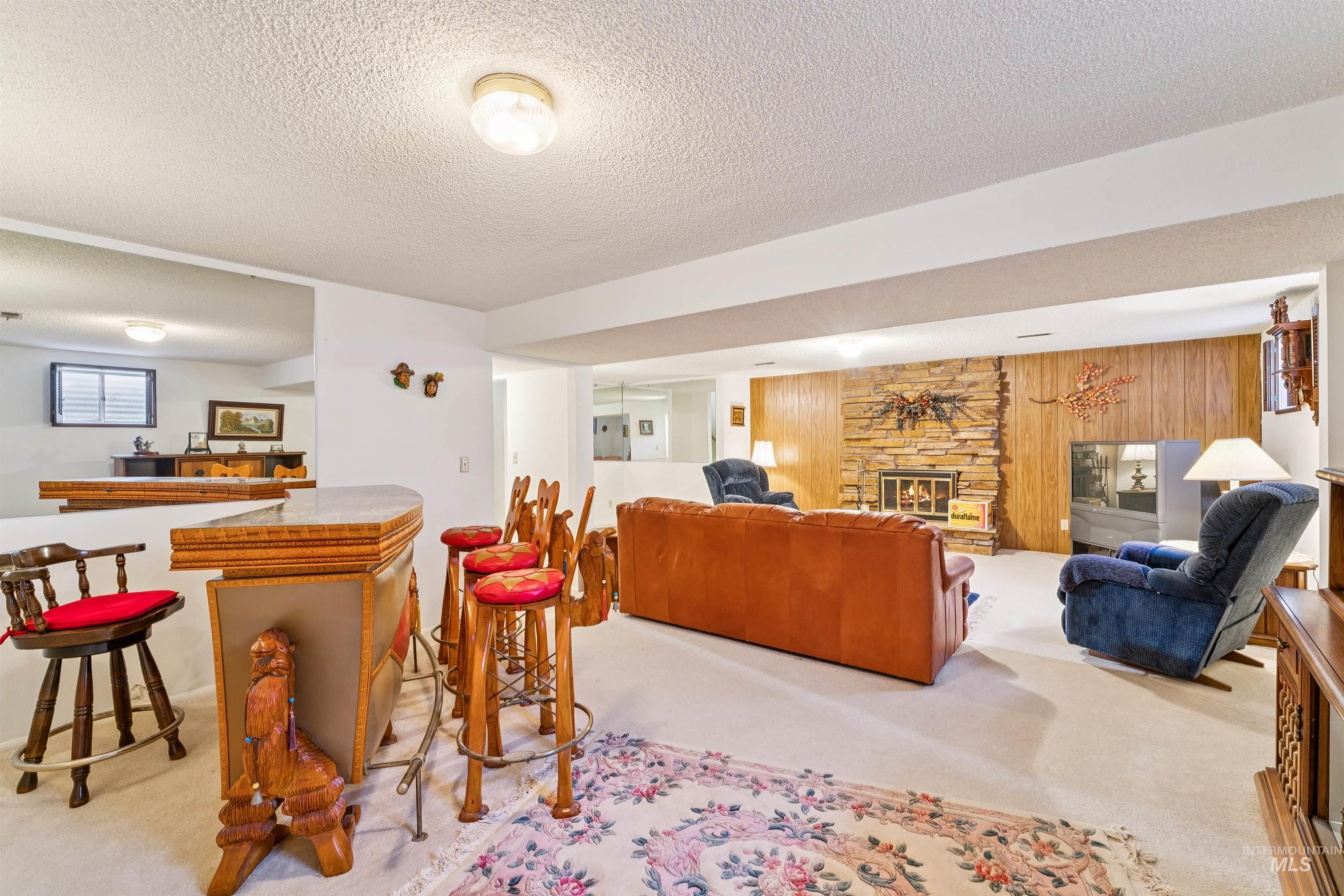 5754 N Marcliffe Ave, Boise, Idaho 83704, 5 Bedrooms, 3 Bathrooms, Residential For Sale, Price $549,900,MLS 98975593