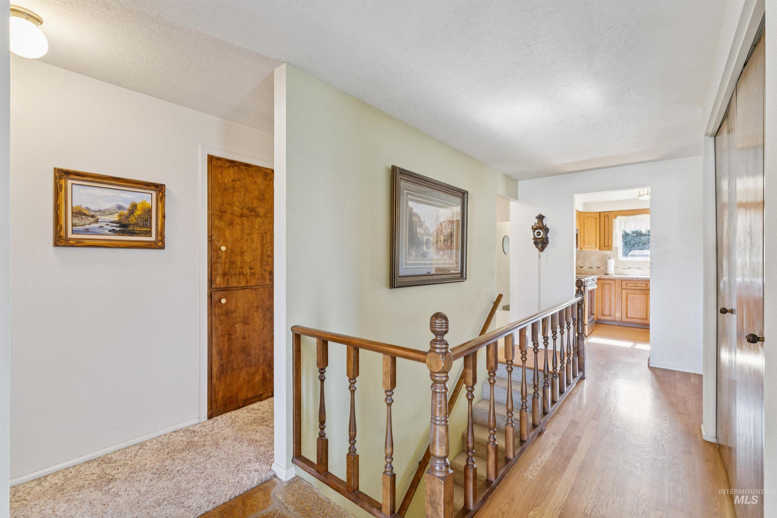 5754 N Marcliffe Ave, Boise, Idaho 83704, 5 Bedrooms, 3 Bathrooms, Residential For Sale, Price $549,900,MLS 98975593