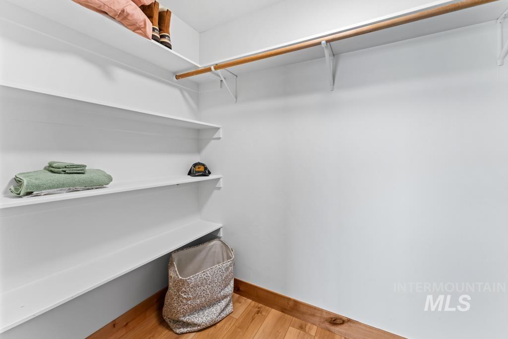 2132 Corral Road, Emmett, Idaho 83617, 3 Bedrooms, 2 Bathrooms, Residential For Sale, Price $835,000,MLS 98975596