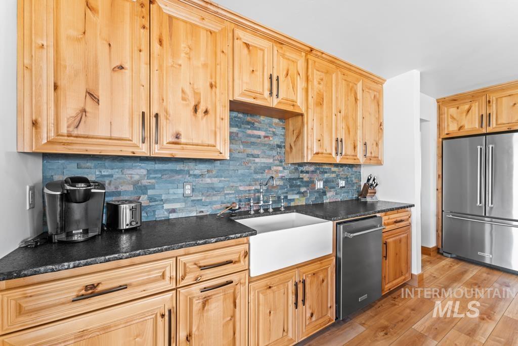 2132 Corral Road, Emmett, Idaho 83617, 3 Bedrooms, 2 Bathrooms, Residential For Sale, Price $835,000, 98975596