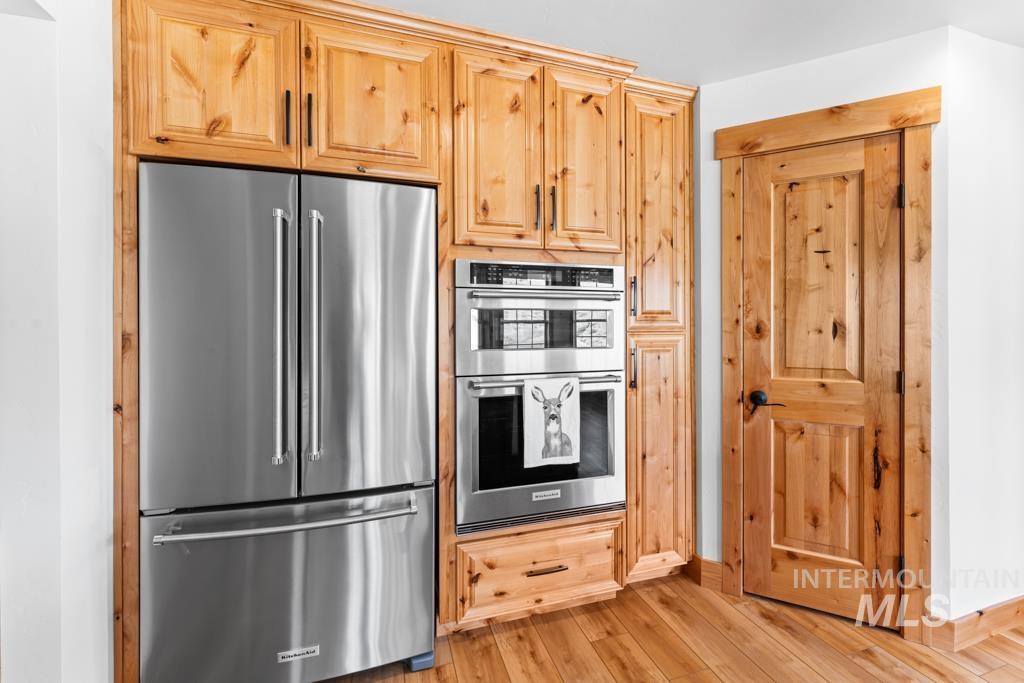 2132 Corral Road, Emmett, Idaho 83617, 3 Bedrooms, 2 Bathrooms, Residential For Sale, Price $835,000, 98975596