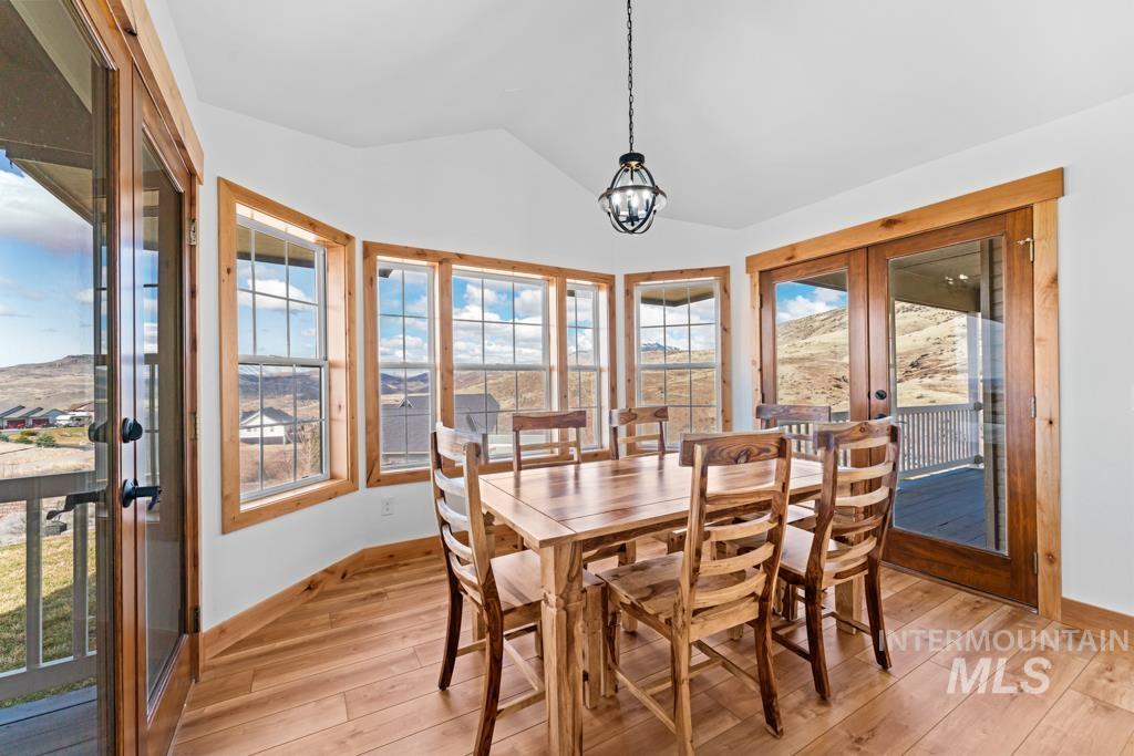 2132 Corral Road, Emmett, Idaho 83617, 3 Bedrooms, 2 Bathrooms, Residential For Sale, Price $835,000,MLS 98975596