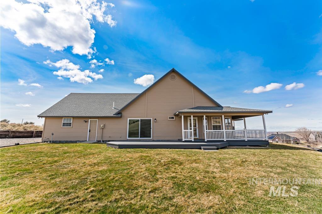 2132 Corral Road, Emmett, Idaho 83617, 3 Bedrooms, 2 Bathrooms, Residential For Sale, Price $689,000, 98975596