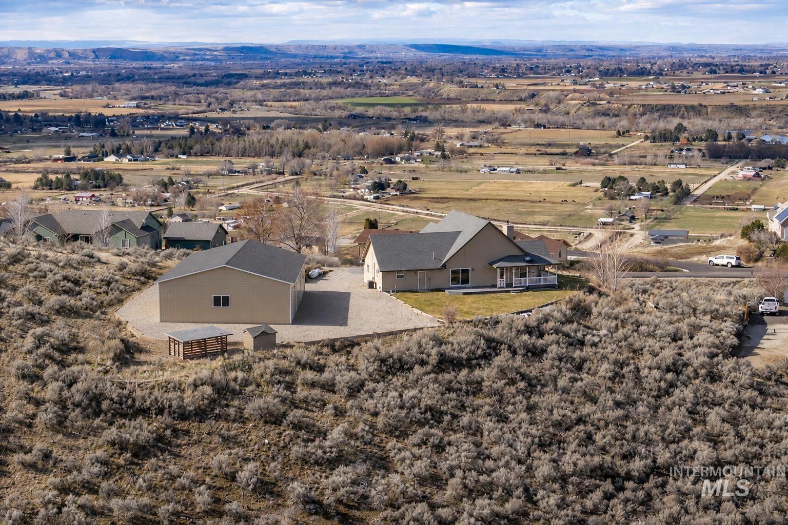 2132 Corral Road, Emmett, Idaho 83617, 3 Bedrooms, 2 Bathrooms, Residential For Sale, Price $689,000, 98975596