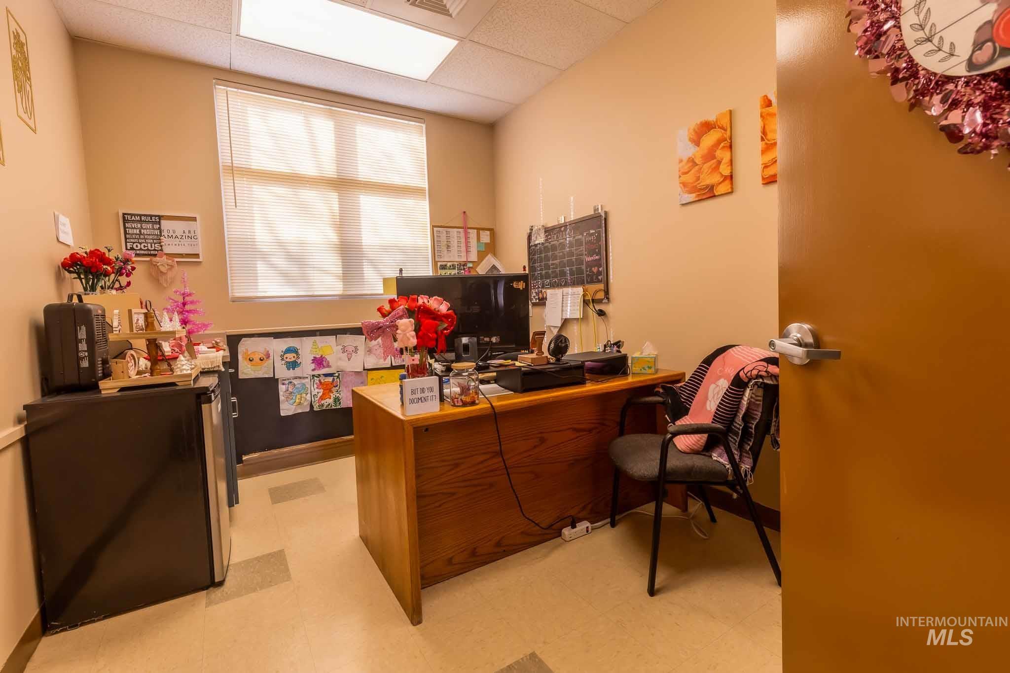 1825 S Kimball Ave, Caldwell, Idaho 83605, 14 Rooms, Business/Commercial For Sale, Price $1,300,000, 98975599