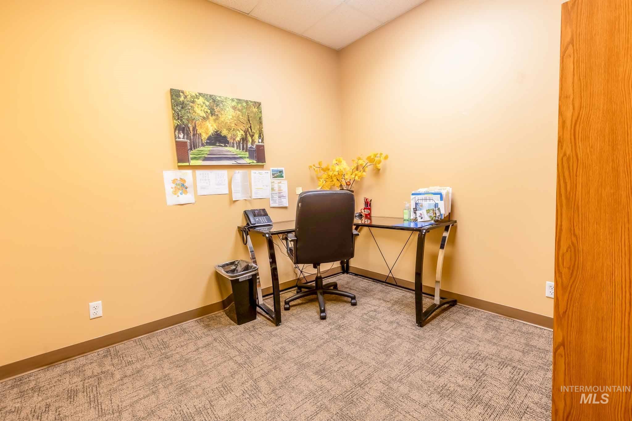 1825 S Kimball Ave, Caldwell, Idaho 83605, 14 Rooms, Business/Commercial For Sale, Price $1,300,000, 98975599