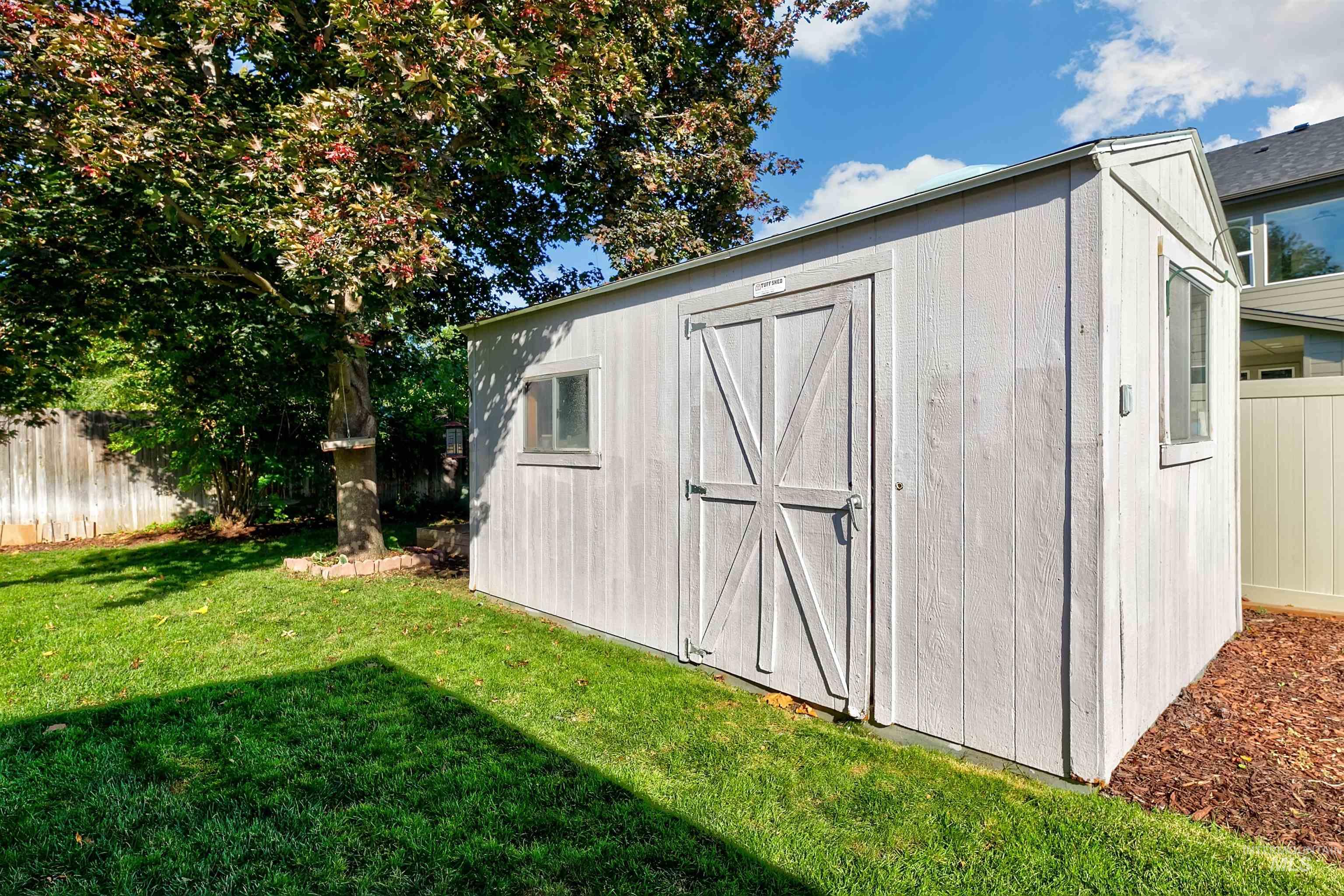 2248 E Sadie Dr, Eagle, Idaho 83616, 3 Bedrooms, 2 Bathrooms, Residential For Sale, Price $515,000,MLS 98975602