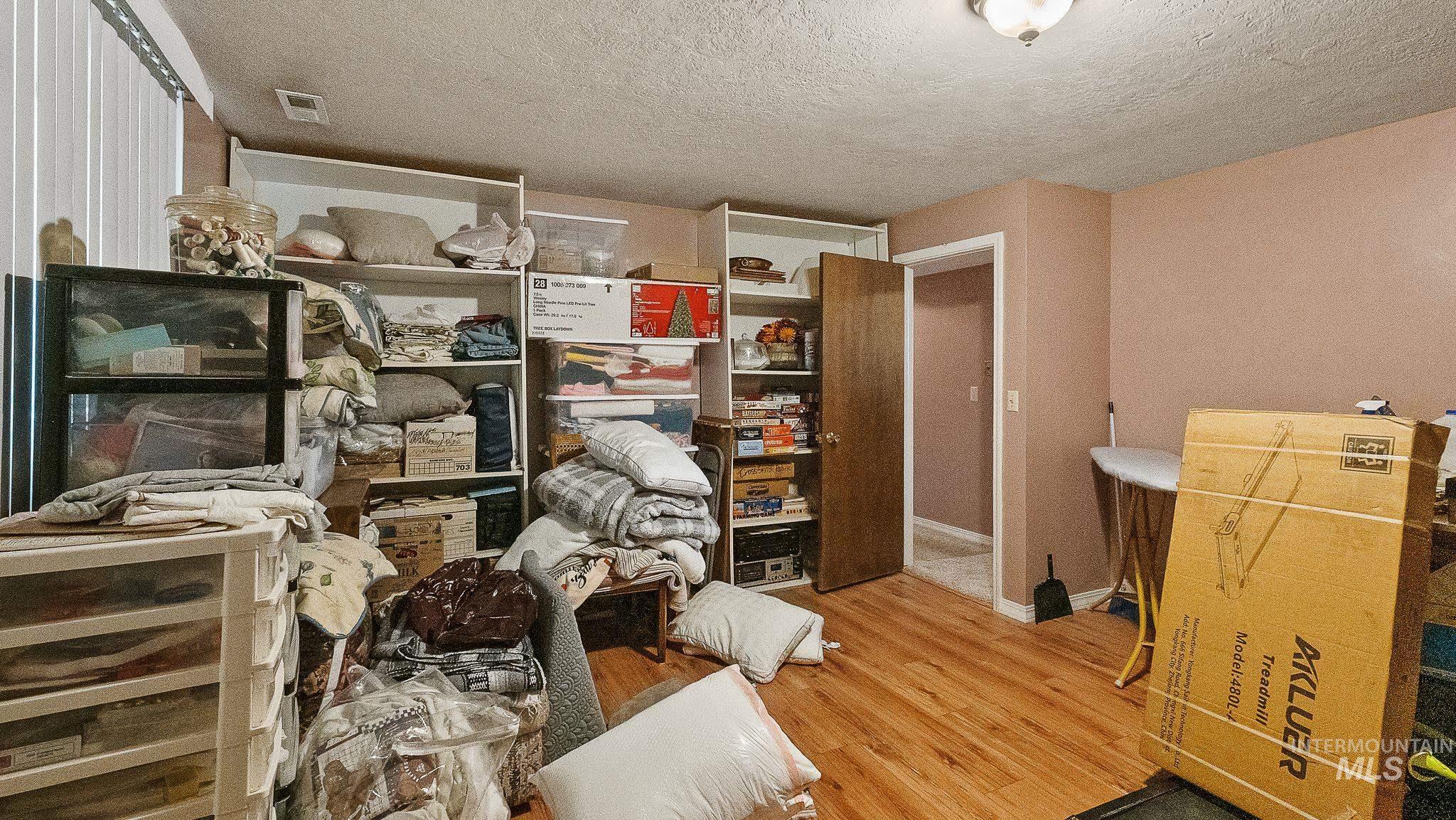 7165 W Diamond St, Boise, Idaho 83709-4942, 4 Bedrooms, 2 Bathrooms, Residential For Sale, Price $599,900, 98975605