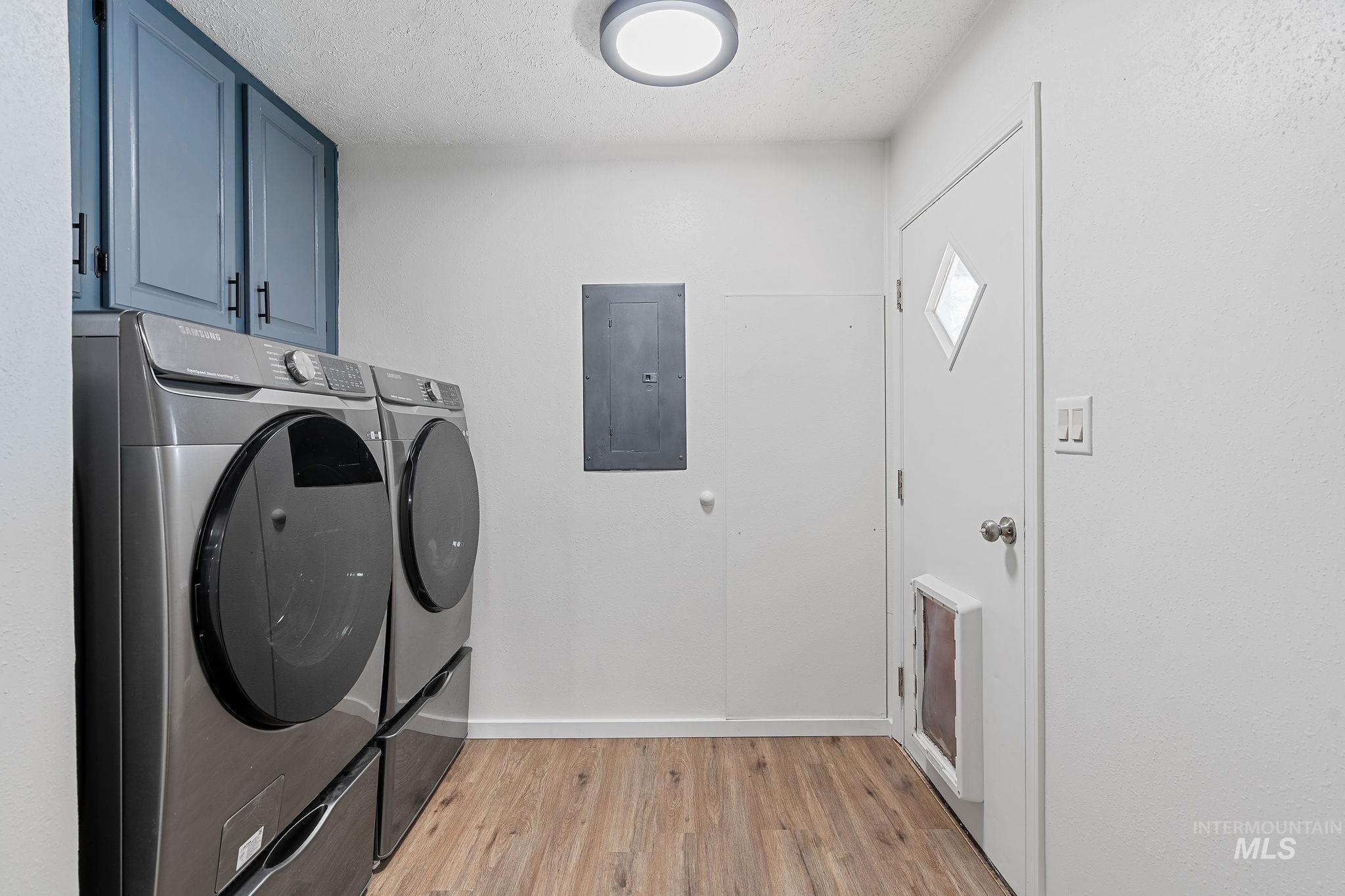 283 SE Blvd, New Plymouth, Idaho 83655, 3 Bedrooms, 2 Bathrooms, Residential For Sale, Price $340,000,MLS 98975606