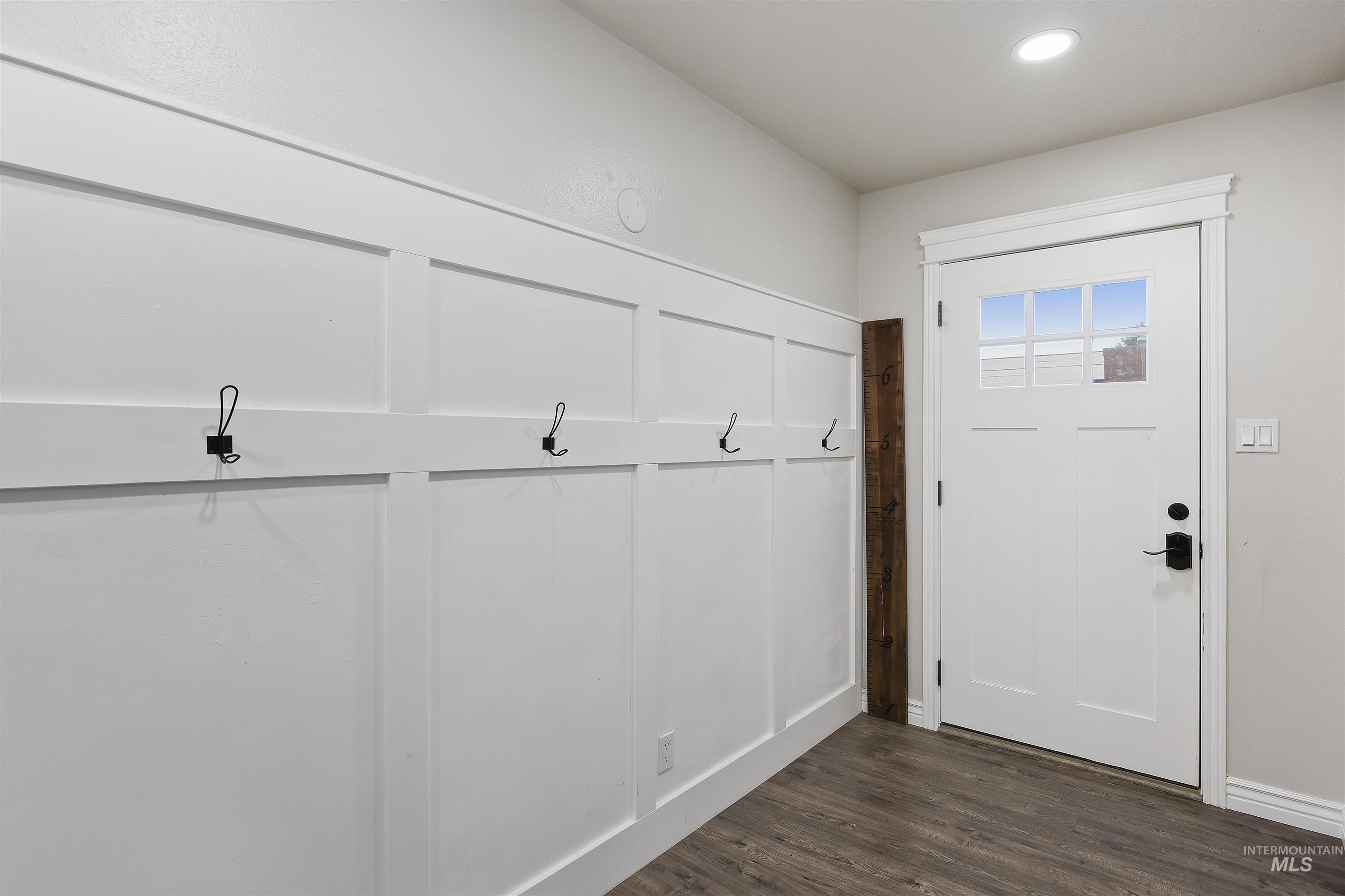 2522 Elizabeth, Twin Falls, Idaho 83301, 5 Bedrooms, 3 Bathrooms, Residential For Sale, Price $409,900,MLS 98975609