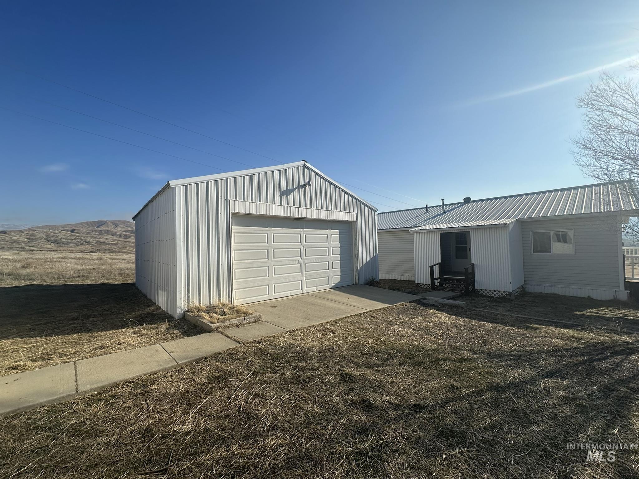 35202 Manning Creek Rd, Durkee, Oregon 97905, 3 Bedrooms, 2 Bathrooms, Residential For Sale, Price $247,000,MLS 98975613