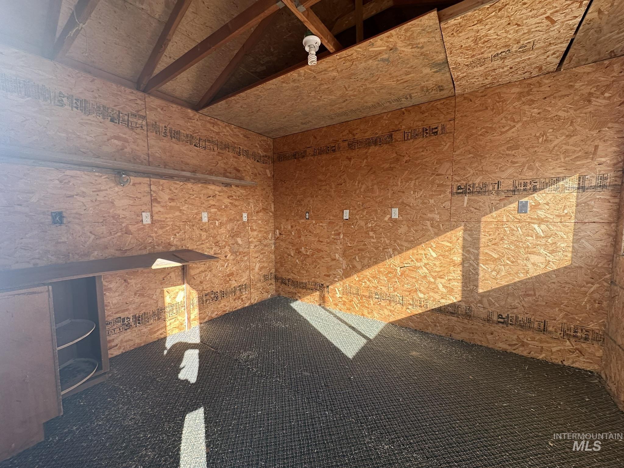 35202 Manning Creek Rd, Durkee, Oregon 97905, 3 Bedrooms, 2 Bathrooms, Residential For Sale, Price $247,000,MLS 98975613