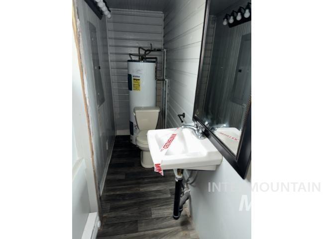 404 12th Ave N, Nampa, Idaho 83687, 3 Bedrooms, 1.5 Bathrooms, Residential For Sale, Price $275,000,MLS 98975617