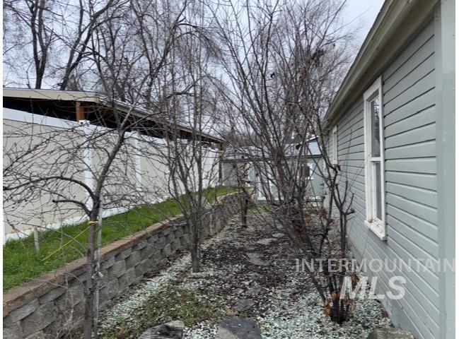 404 12th Ave N, Nampa, Idaho 83687, 3 Bedrooms, 1.5 Bathrooms, Residential For Sale, Price $275,000,MLS 98975617