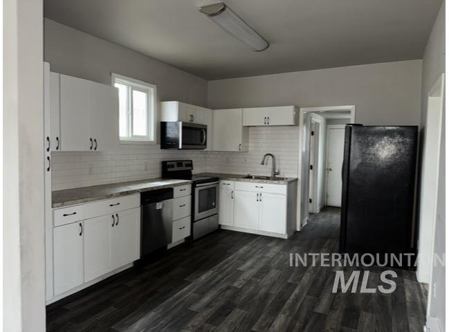 404 12th Ave N, Nampa, Idaho 83687, 3 Bedrooms, 1.5 Bathrooms, Residential For Sale, Price $275,000, 98975617