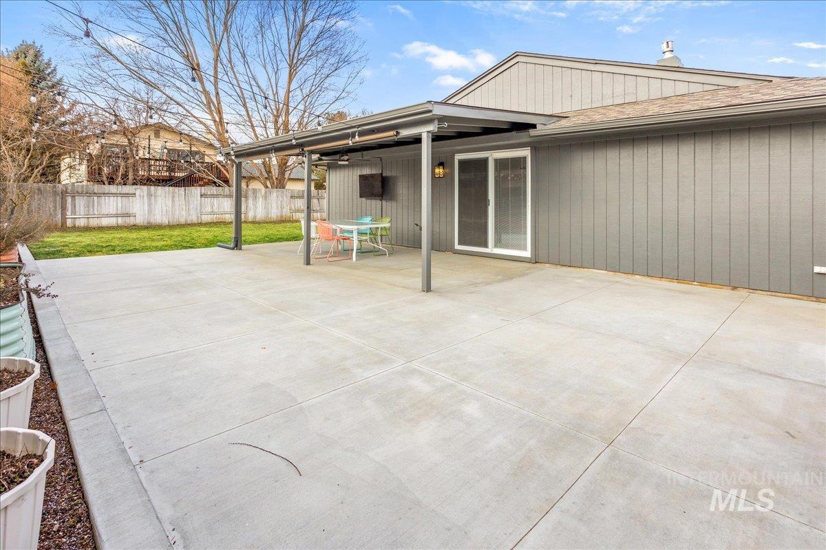 10887 W Musket St., Boise, Idaho 83713, 3 Bedrooms, 2 Bathrooms, Residential For Sale, Price $445,000,MLS 98975619