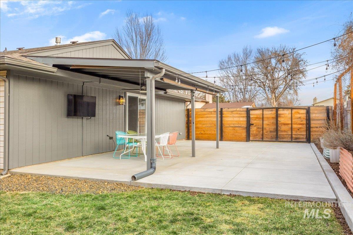 10887 W Musket St., Boise, Idaho 83713, 3 Bedrooms, 2 Bathrooms, Residential For Sale, Price $445,000,MLS 98975619