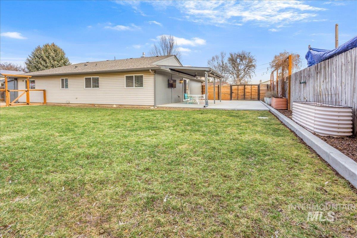 10887 W Musket St., Boise, Idaho 83713, 3 Bedrooms, 2 Bathrooms, Residential For Sale, Price $445,000,MLS 98975619