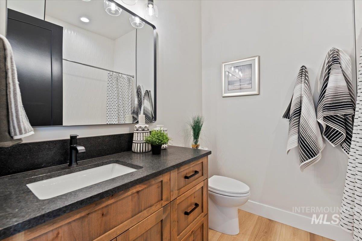 7573 Riverfront Dr, Marsing, Idaho 83639, 5 Bedrooms, 5 Bathrooms, Residential For Sale, Price $1,399,900,MLS 98975621