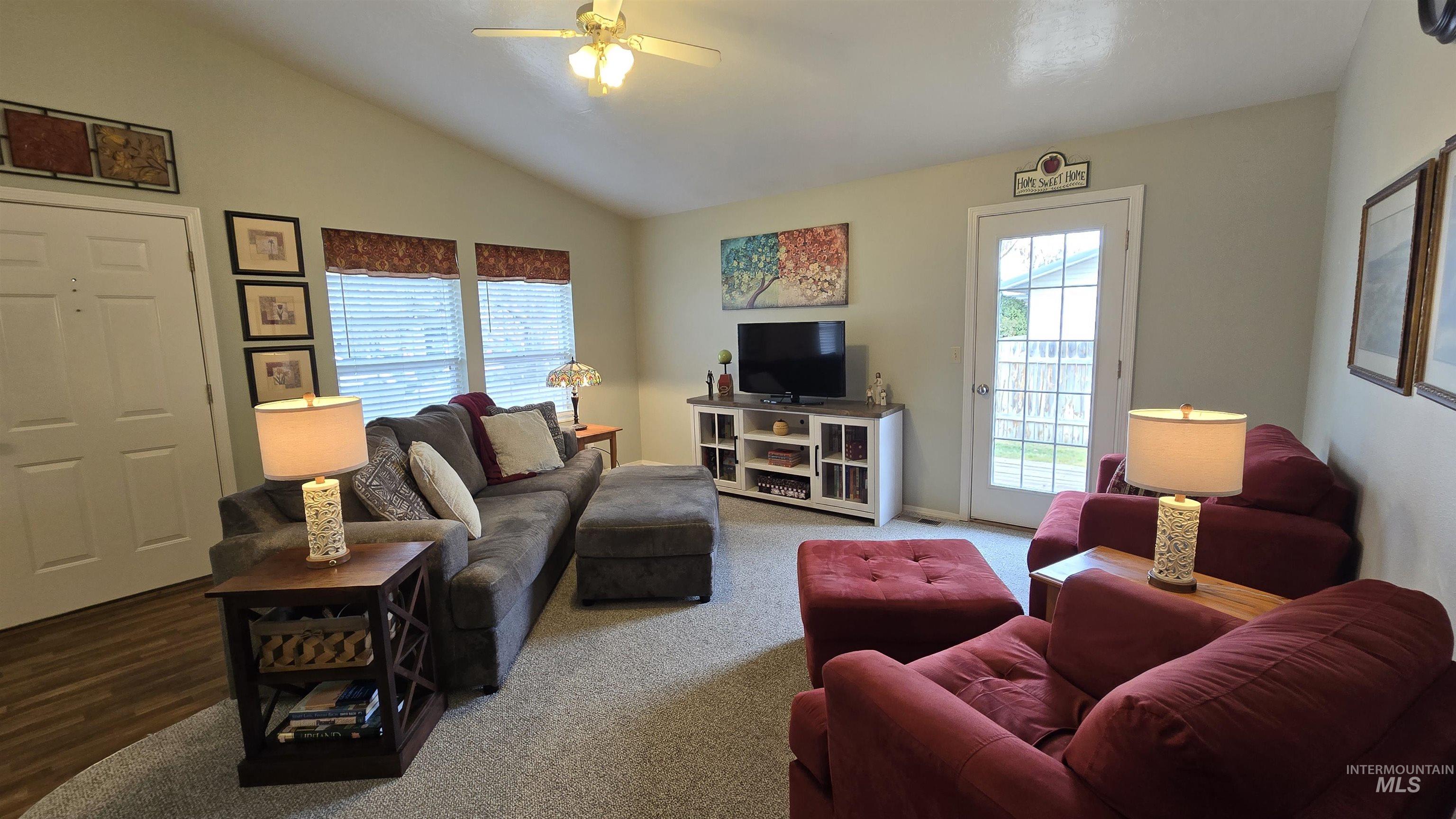 50 10th Ave. N, Payette, Idaho 83661, 3 Bedrooms, 2 Bathrooms, Residential For Sale, Price $325,000,MLS 98975624