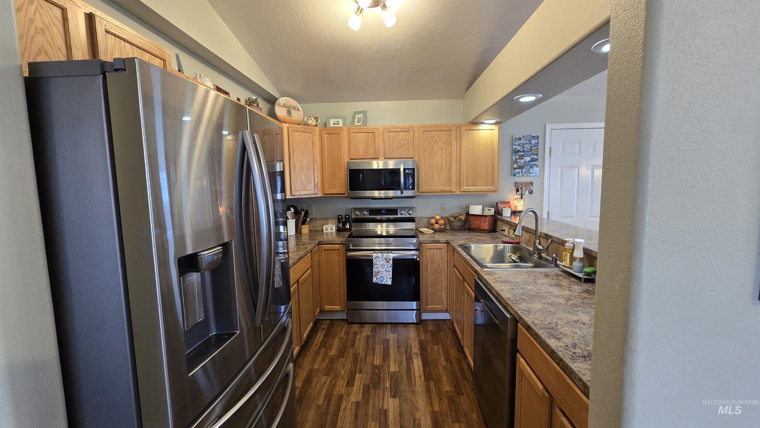 50 10th Ave. N, Payette, Idaho 83661, 3 Bedrooms, 2 Bathrooms, Residential For Sale, Price $325,000,MLS 98975624