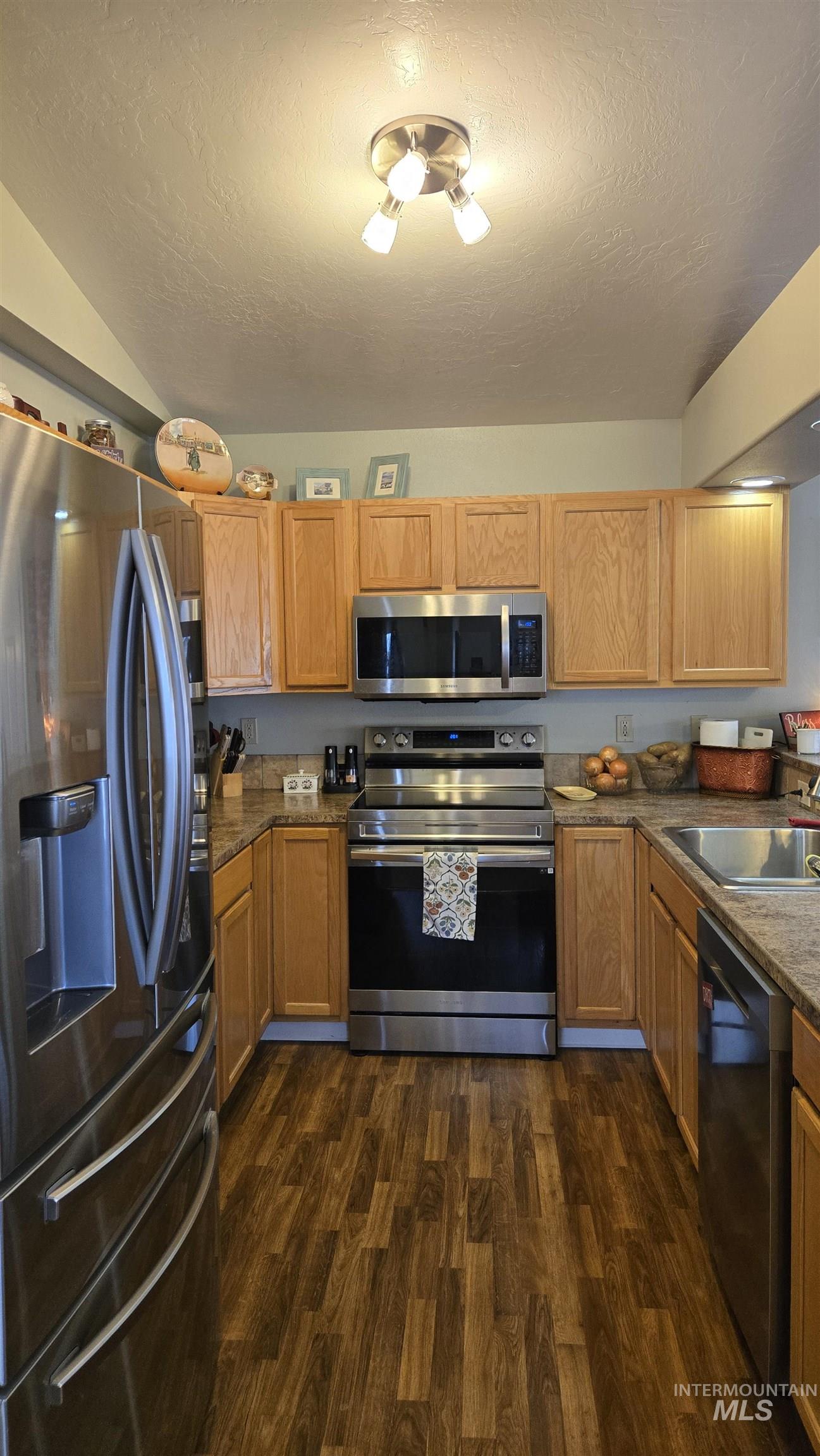 50 10th Ave. N, Payette, Idaho 83661, 3 Bedrooms, 2 Bathrooms, Residential For Sale, Price $325,000,MLS 98975624