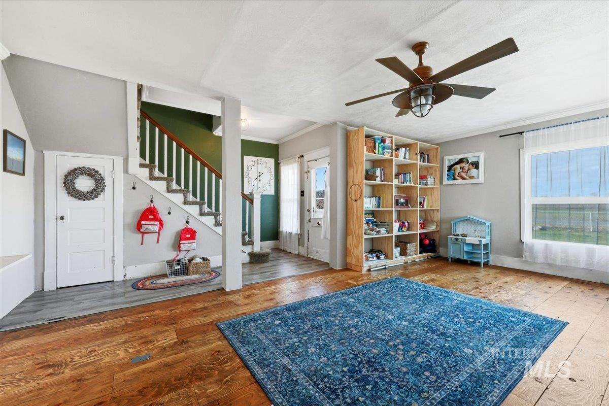 148 Glascock, Weiser, Idaho 83672, 4 Bedrooms, 2 Bathrooms, Residential For Sale, Price $419,000,MLS 98975625