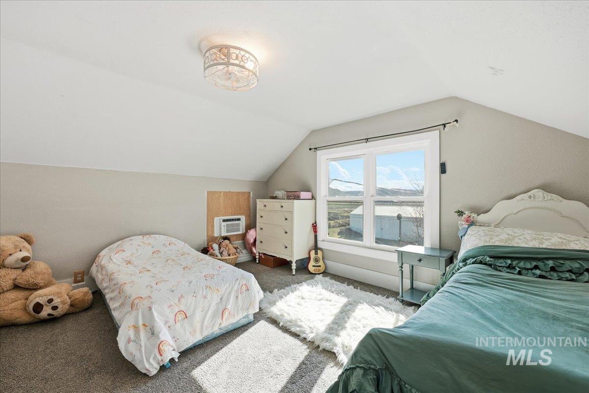 148 Glascock, Weiser, Idaho 83672, 4 Bedrooms, 2 Bathrooms, Residential For Sale, Price $419,000,MLS 98975625