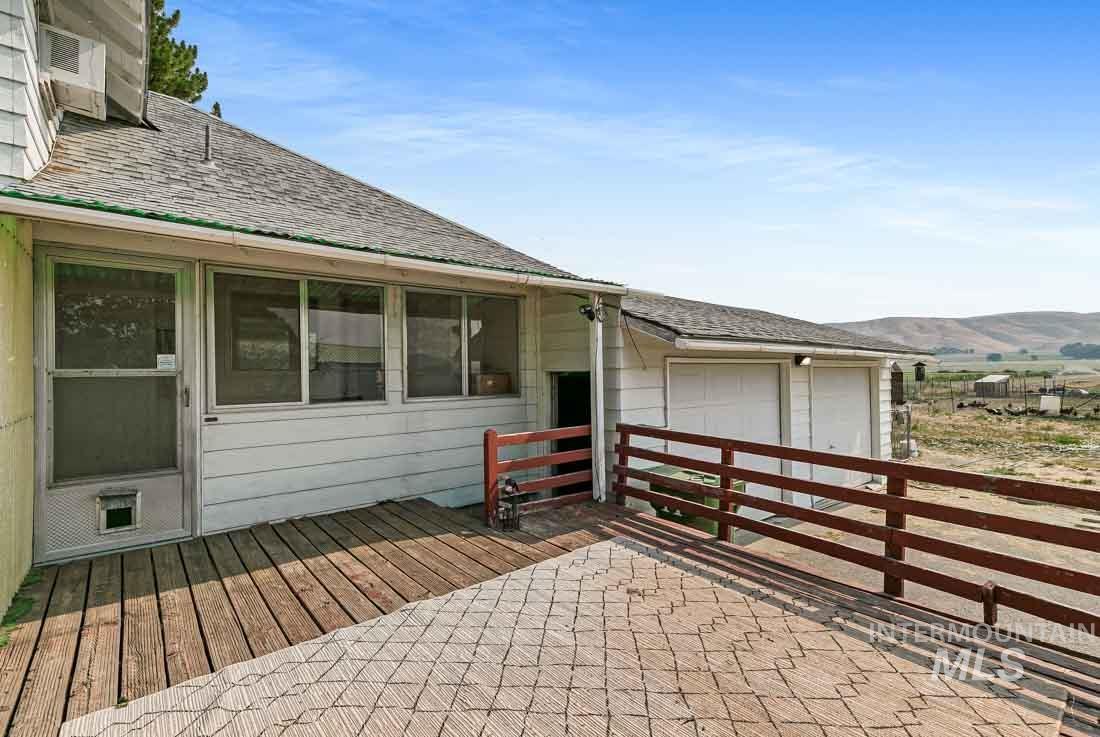 148 Glascock, Weiser, Idaho 83672, 4 Bedrooms, 2 Bathrooms, Residential For Sale, Price $419,000,MLS 98975625