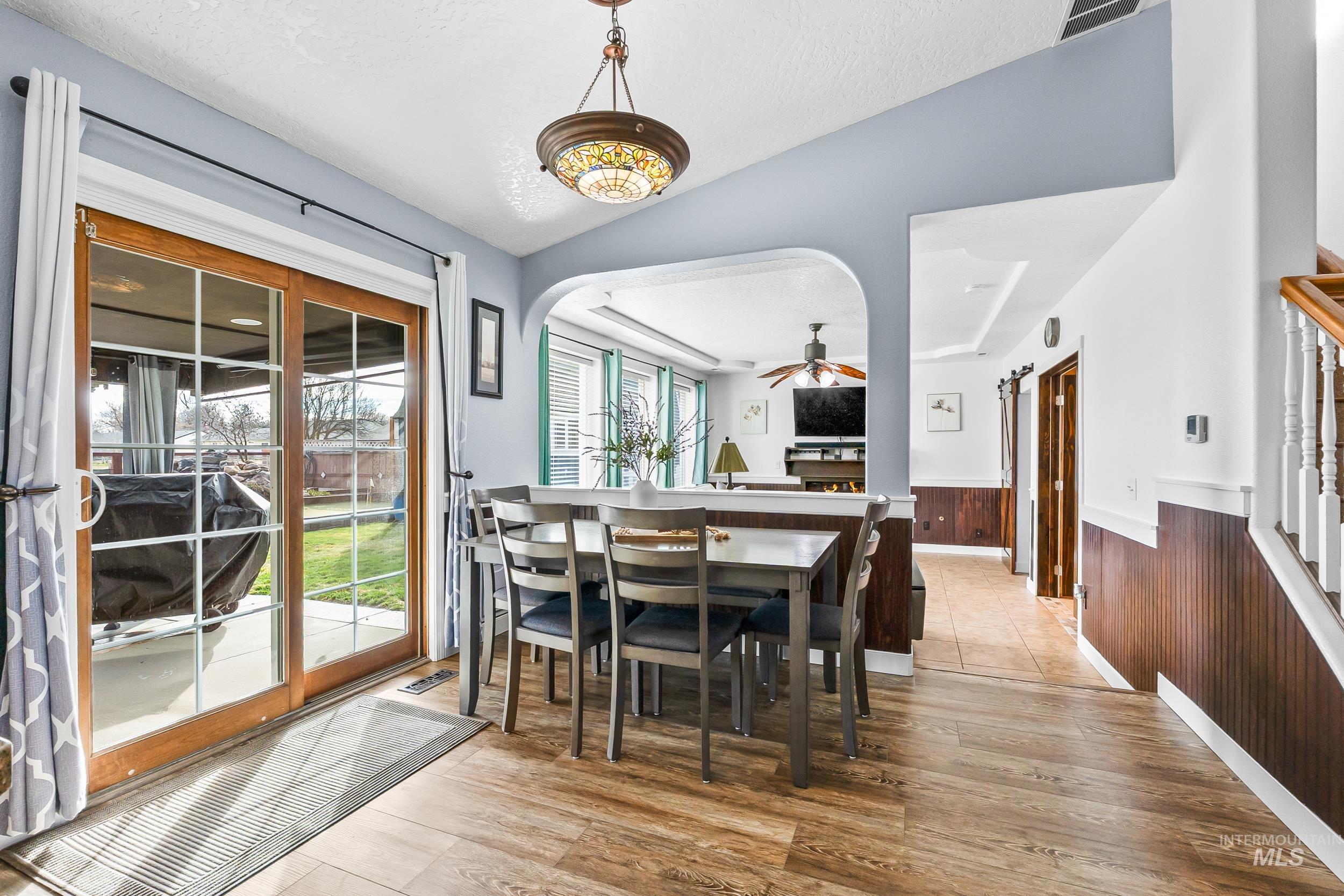 528 N Elizabeth, Star, Idaho 83669, 3 Bedrooms, 2 Bathrooms, Residential For Sale, Price $472,990,MLS 98975632