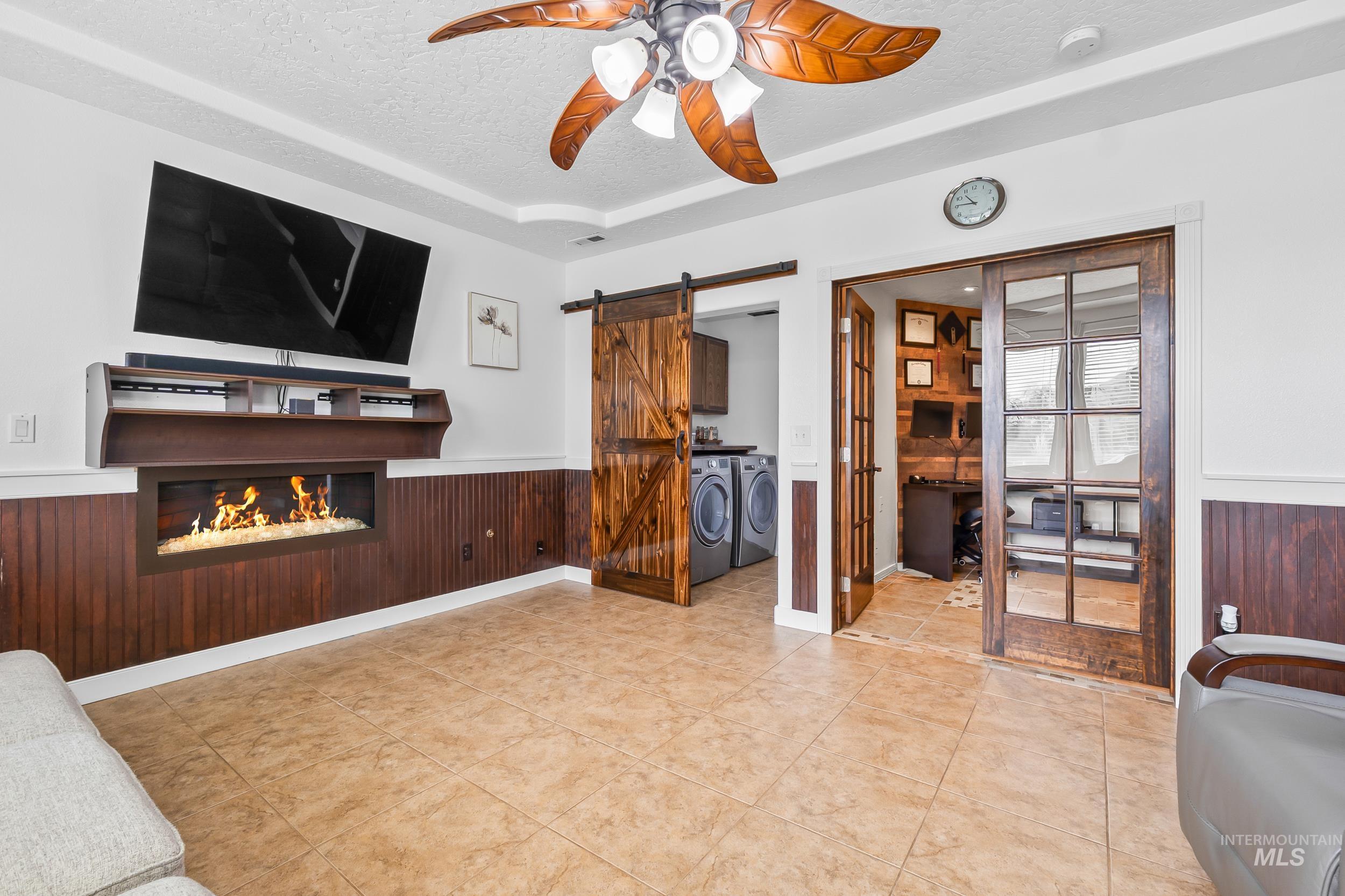 528 N Elizabeth, Star, Idaho 83669, 3 Bedrooms, 2 Bathrooms, Residential For Sale, Price $472,990,MLS 98975632