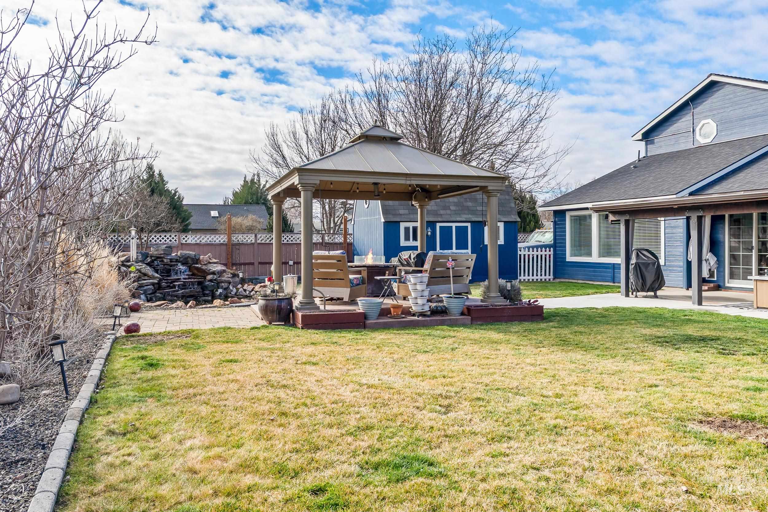 528 N Elizabeth, Star, Idaho 83669, 3 Bedrooms, 2 Bathrooms, Residential For Sale, Price $472,990,MLS 98975632