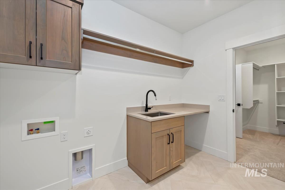 6602 N Good Dr., Eagle, Idaho 83629, 3 Bedrooms, 2 Bathrooms, Residential For Sale, Price $649,880,MLS 98975633