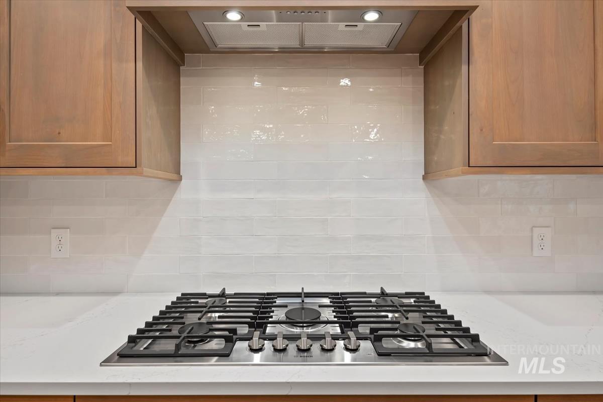 6602 N Good Dr., Eagle, Idaho 83629, 3 Bedrooms, 2 Bathrooms, Residential For Sale, Price $649,880,MLS 98975633