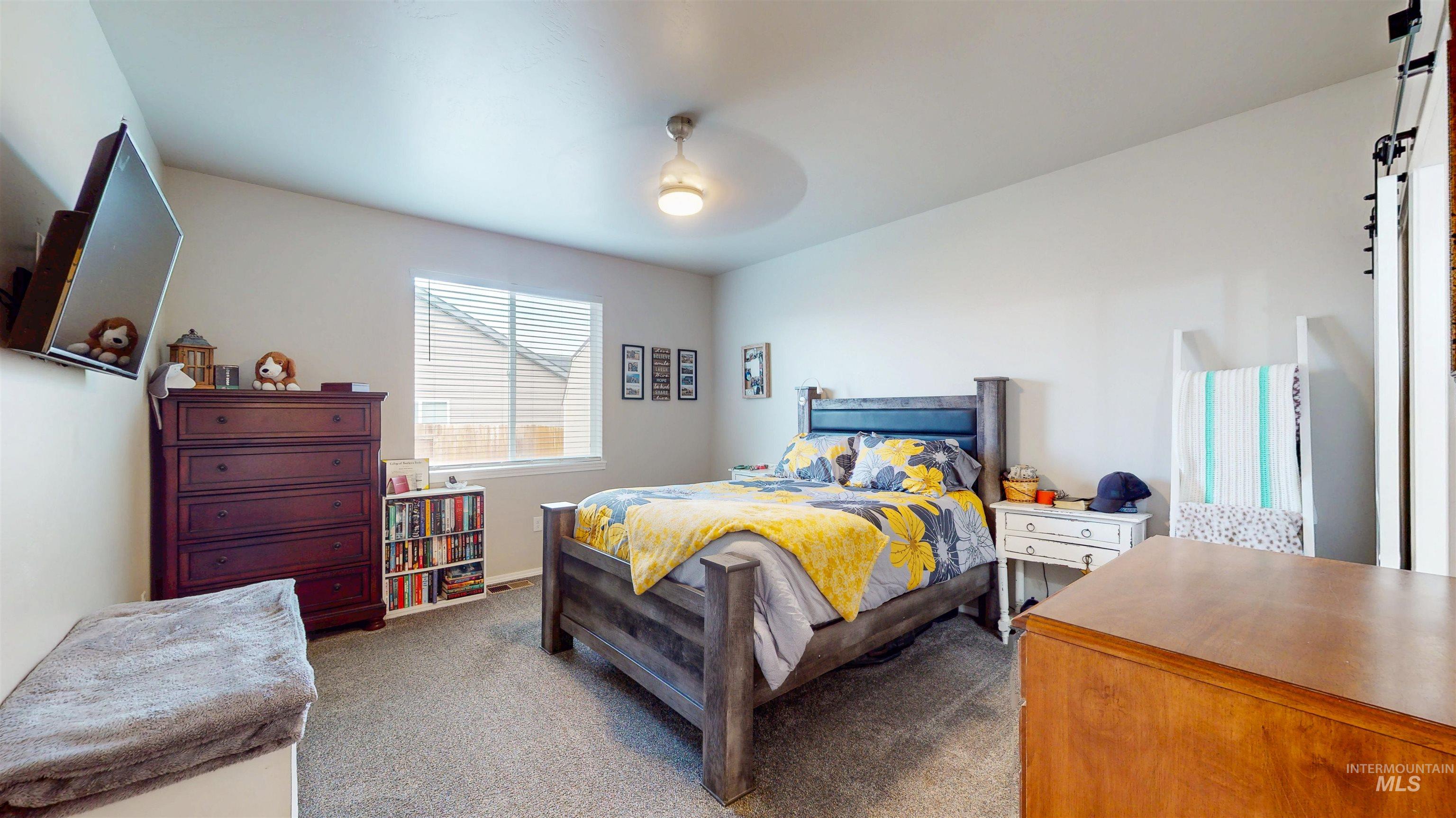 1103 Meadow Lake Loop, Buhl, Idaho 83316, 3 Bedrooms, 2 Bathrooms, Residential For Sale, Price $397,000,MLS 98975635