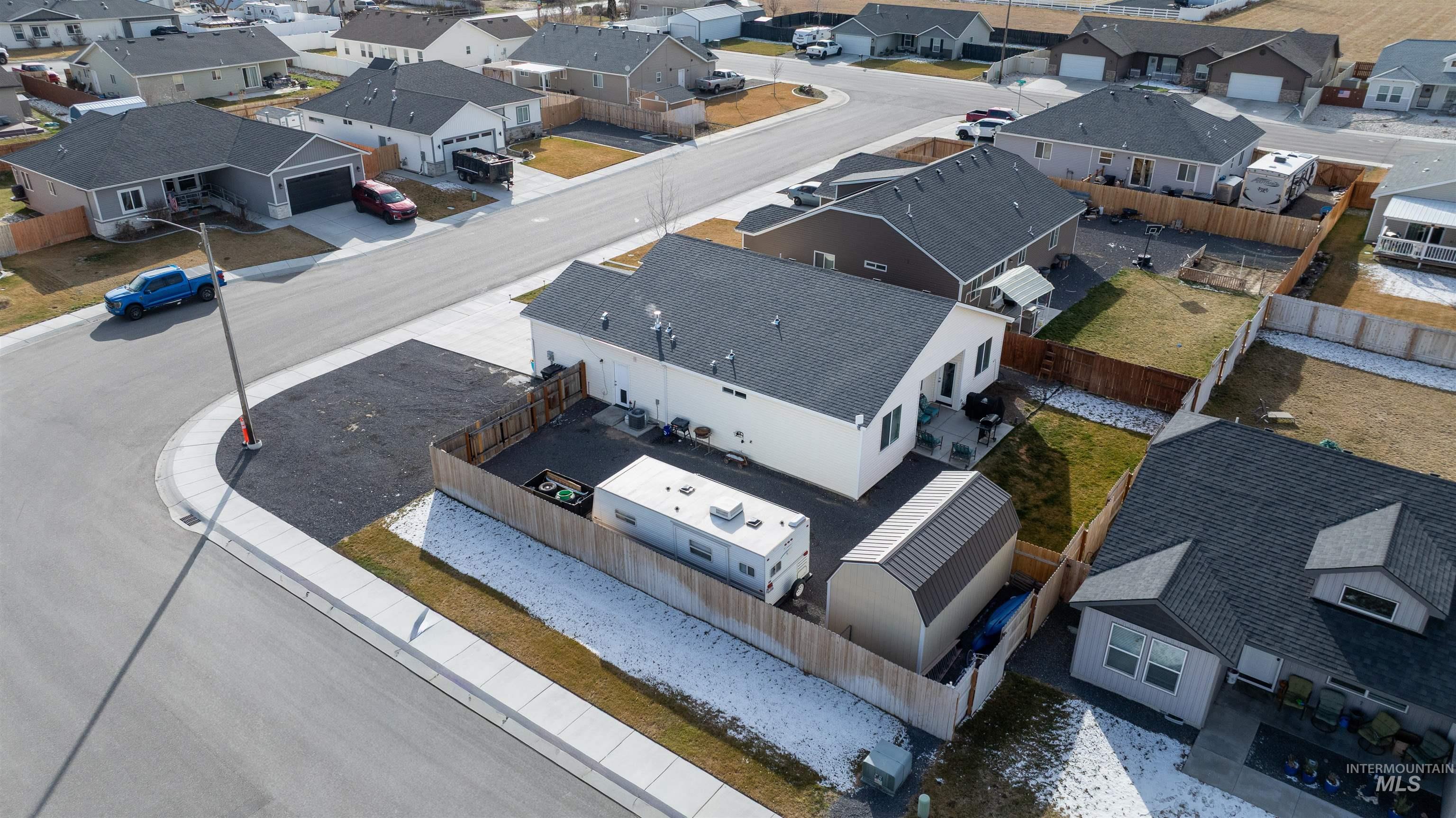 1103 Meadow Lake Loop, Buhl, Idaho 83316, 3 Bedrooms, 2 Bathrooms, Residential For Sale, Price $397,000,MLS 98975635