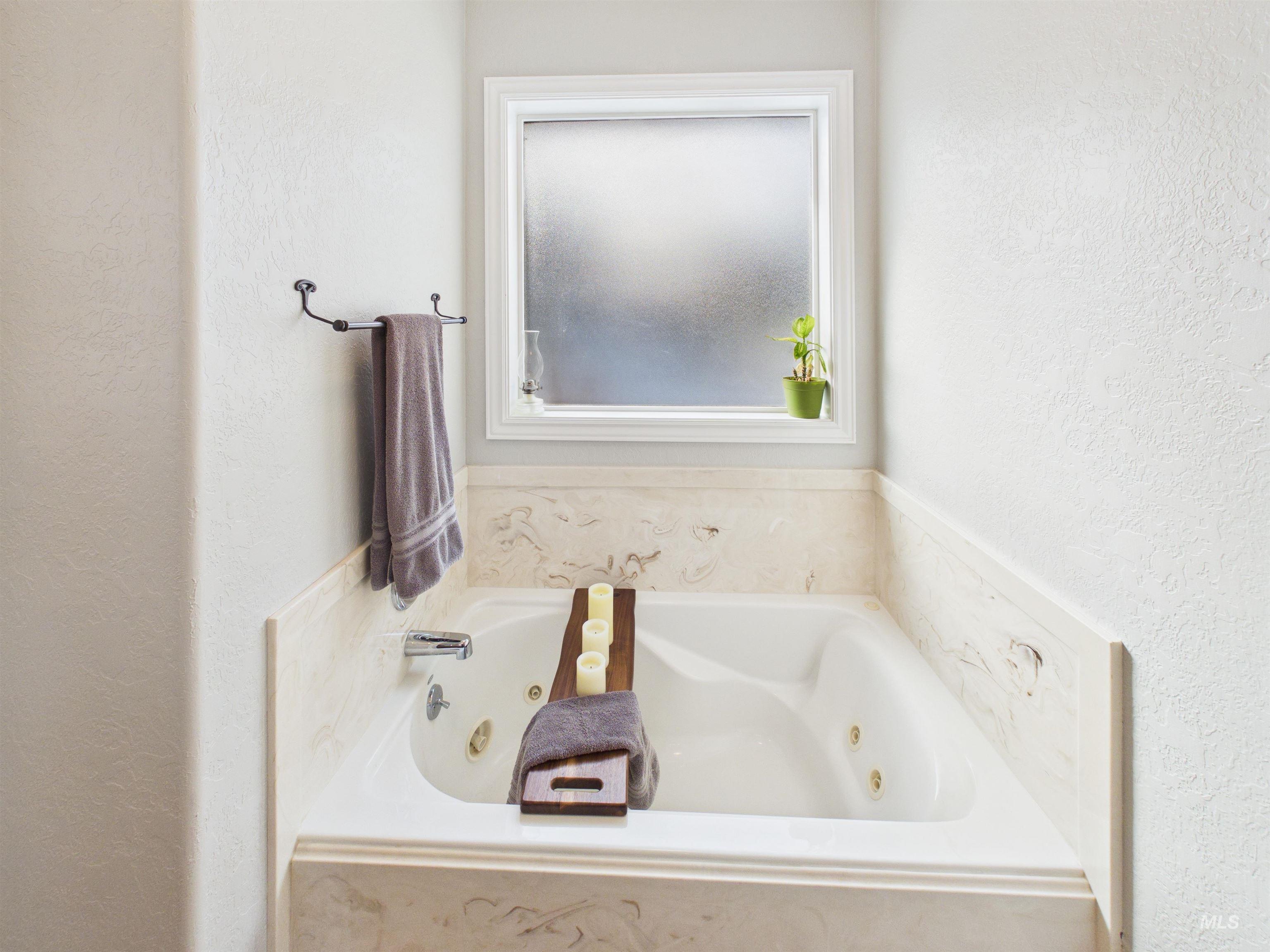 3449 Hiland Ave, Burley, Idaho 83318, 4 Bedrooms, 3 Bathrooms, Residential For Sale, Price $730,000,MLS 98975636