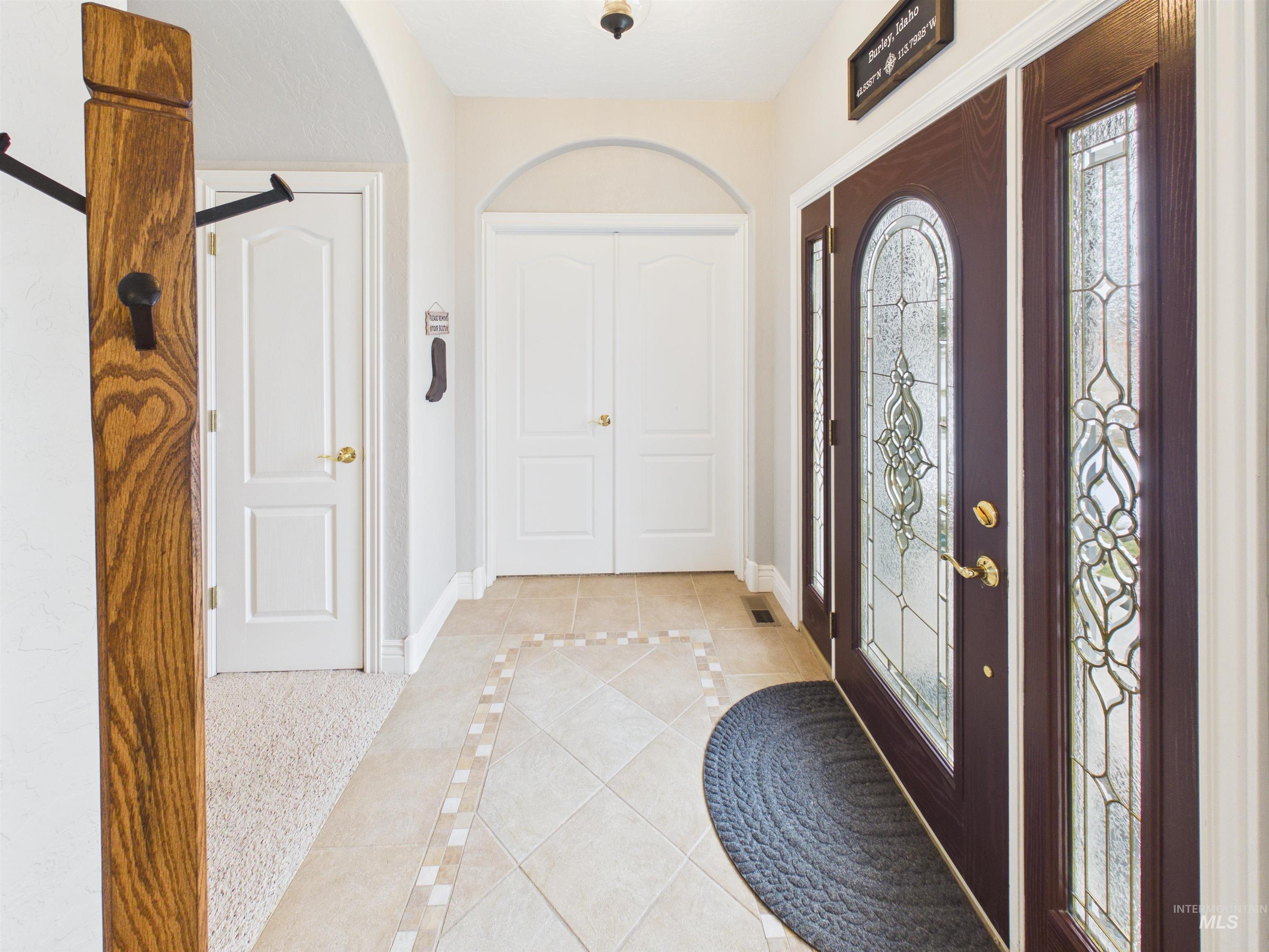 3449 Hiland Ave, Burley, Idaho 83318, 4 Bedrooms, 3 Bathrooms, Residential For Sale, Price $730,000,MLS 98975636