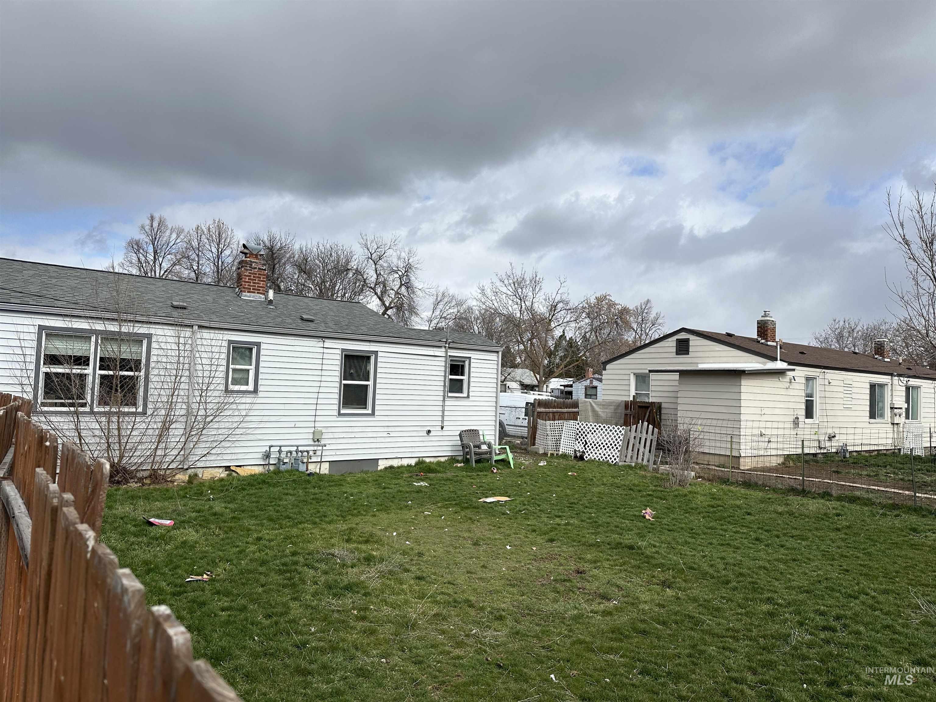 3885 W Pershing, Boise, Idaho 83705, 2 Bedrooms, 1 Bathroom, Rental For Rent, Price $1,385, 98975637