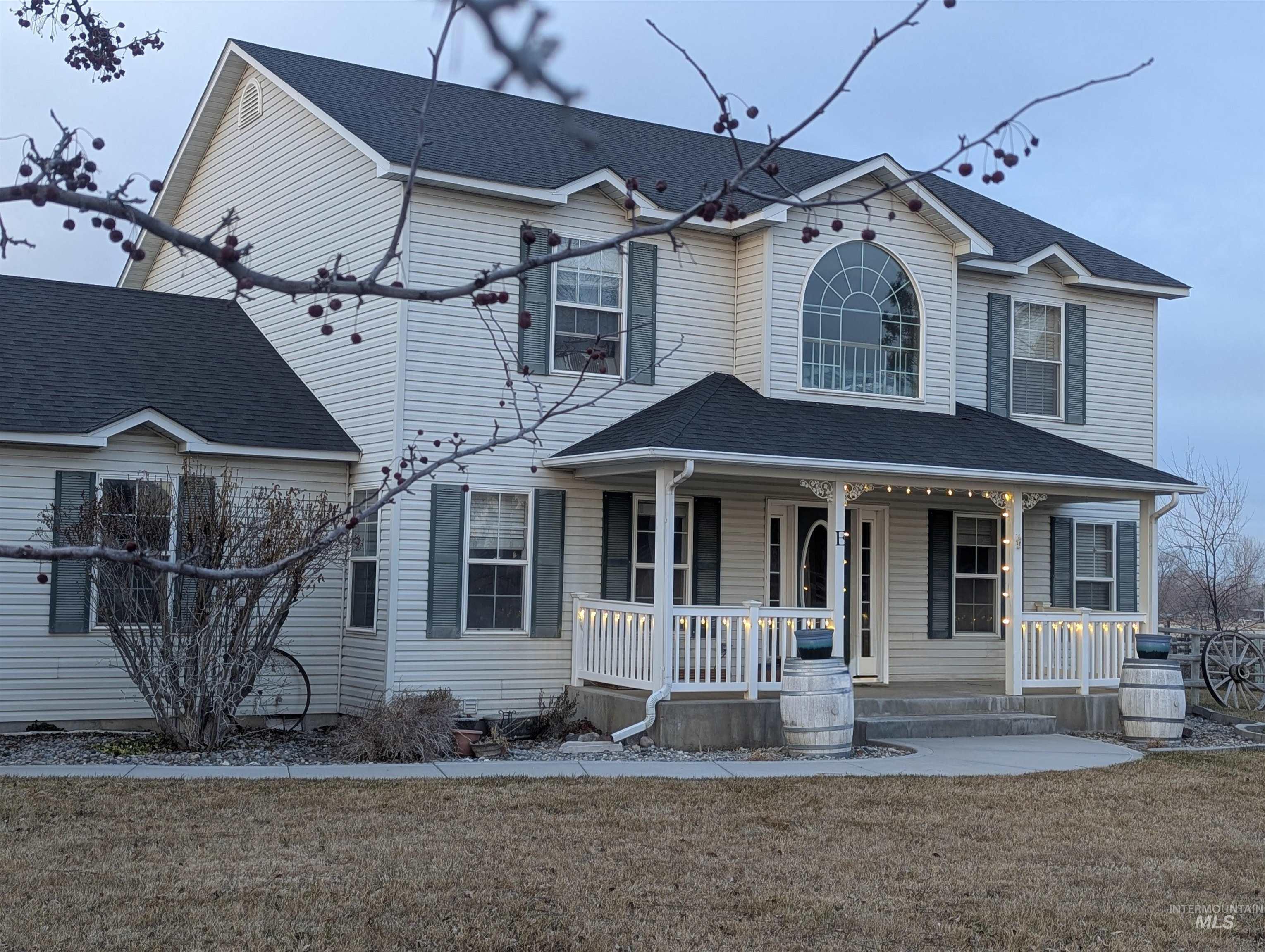 3434E E 4000 N, Kimberly, Idaho 83341, 4 Bedrooms, 2.5 Bathrooms, Residential For Sale, Price $590,000, 98975638